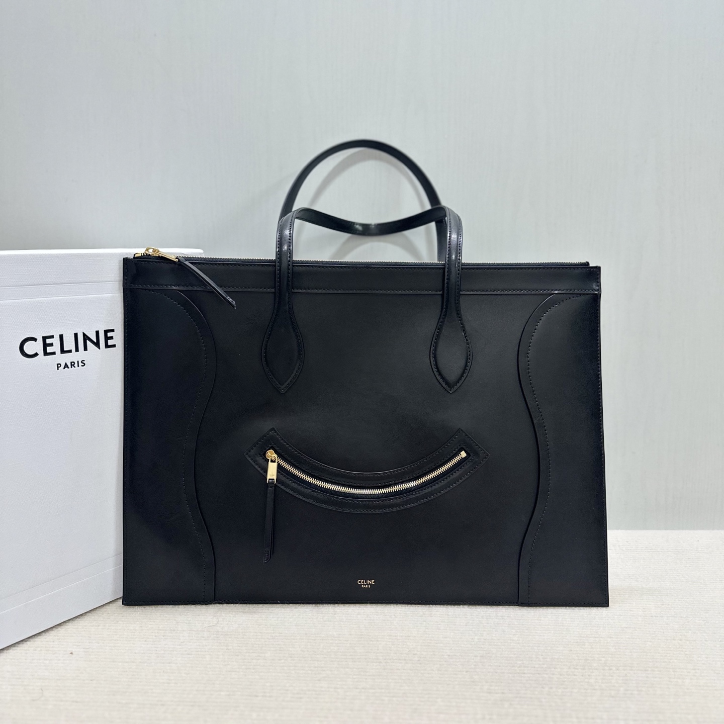 [TOP] CELINE Cabas New Luggage in Glossy Calfskin  44.5x31.5x0.5cm - 3 Colors