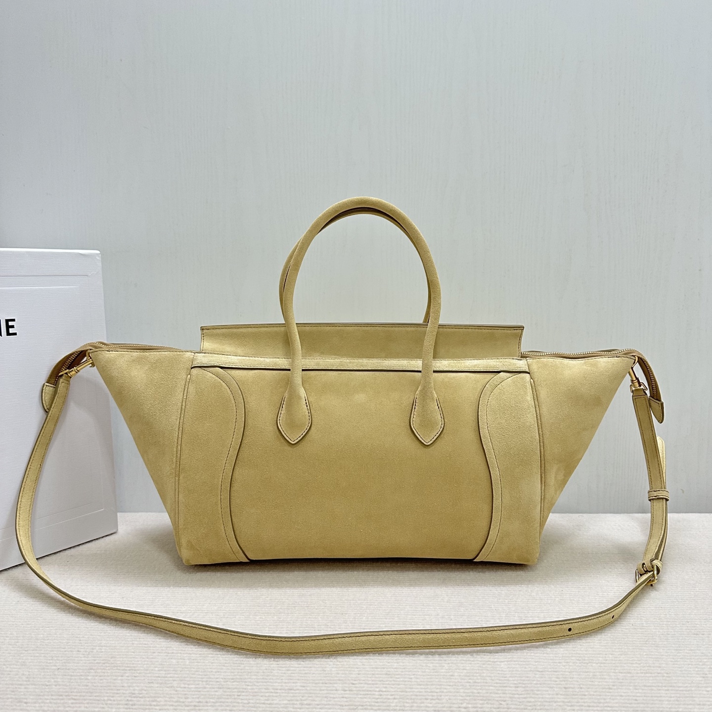 [TOP] CELINE Suede Luggage Bag 56x16.5x23cm  - Khaki