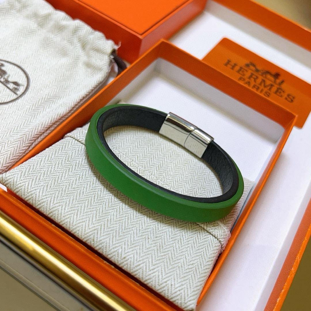 [TOP] HERMES Bracelet- Green