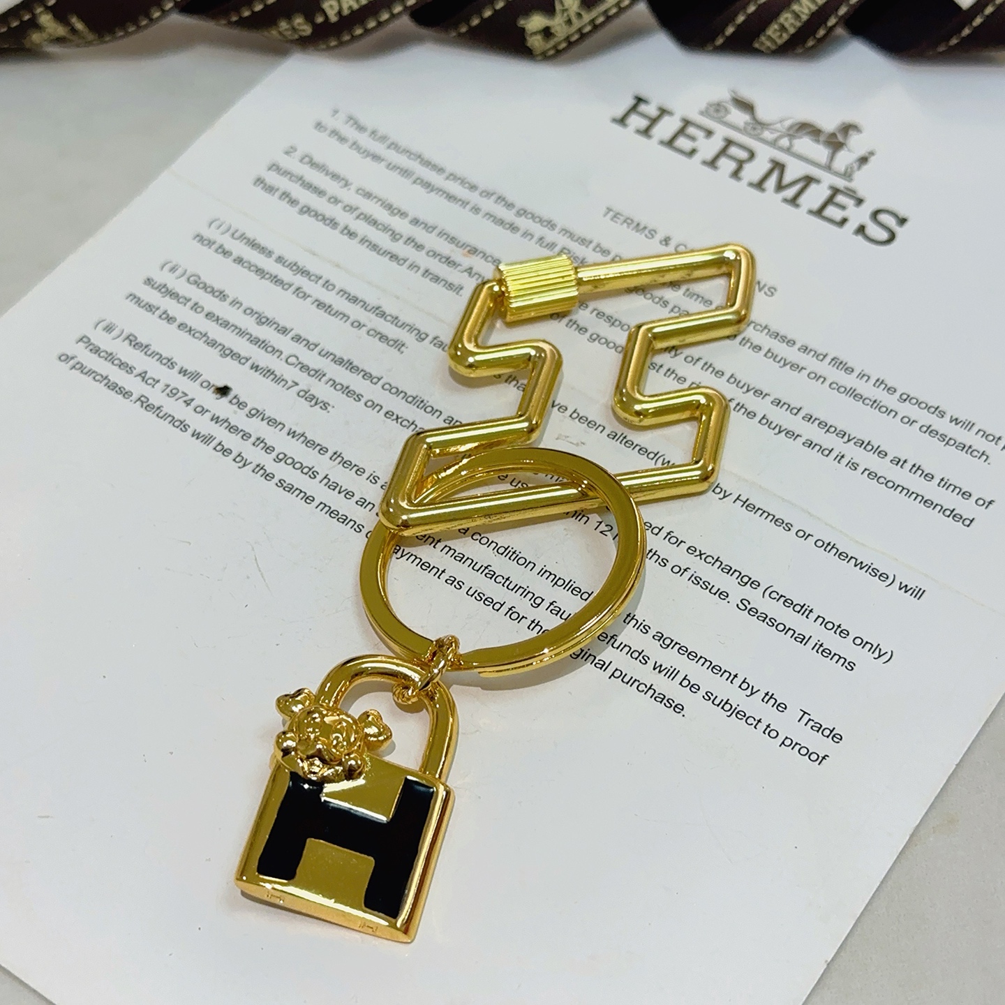 [TOP] HERMES Key Chain - Gold