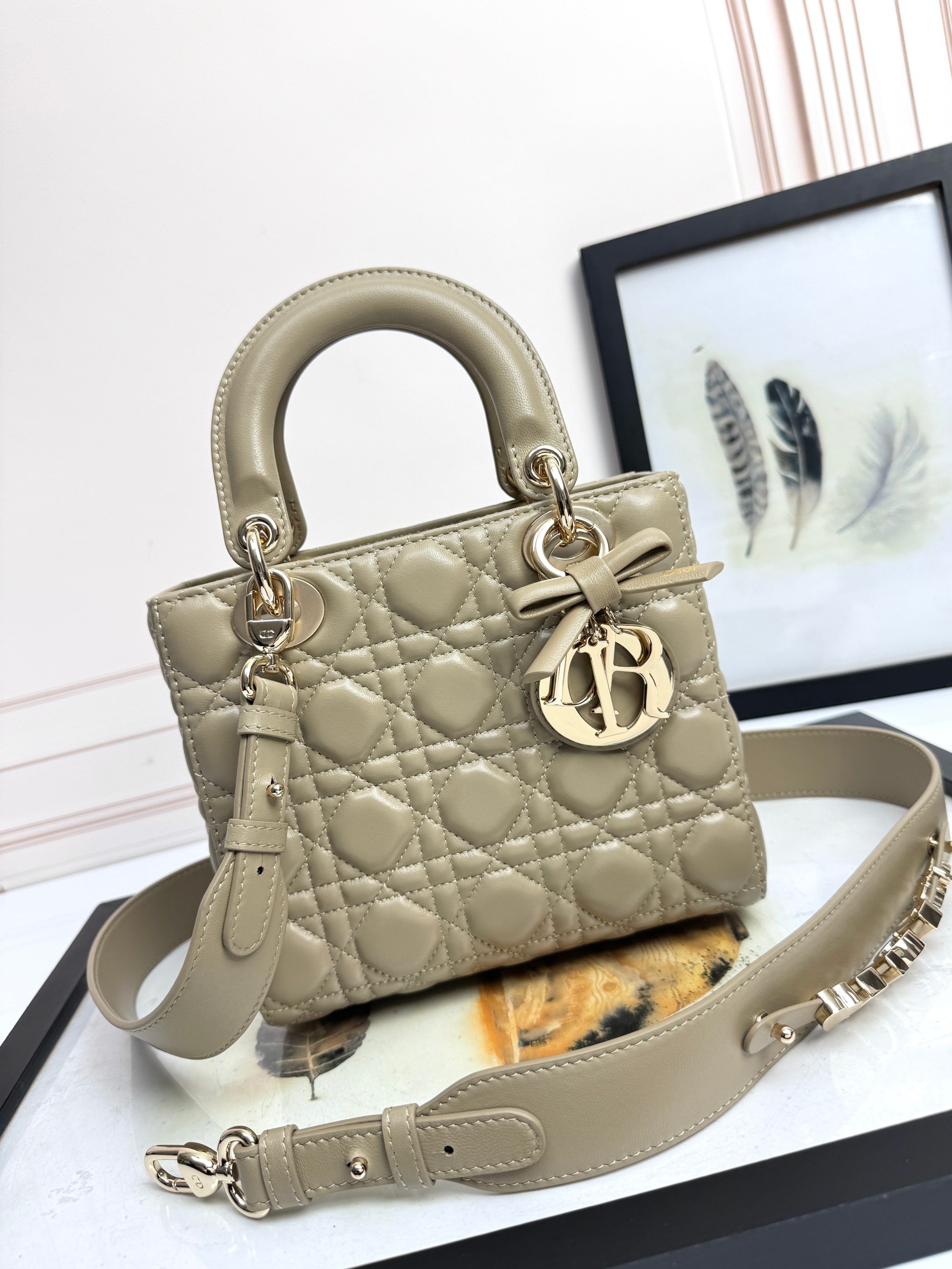 [TOP] Christian Dior Lady Dior Bags with Bow 20x16.5x8cm - 8 Color & GHW - 711 Luxury