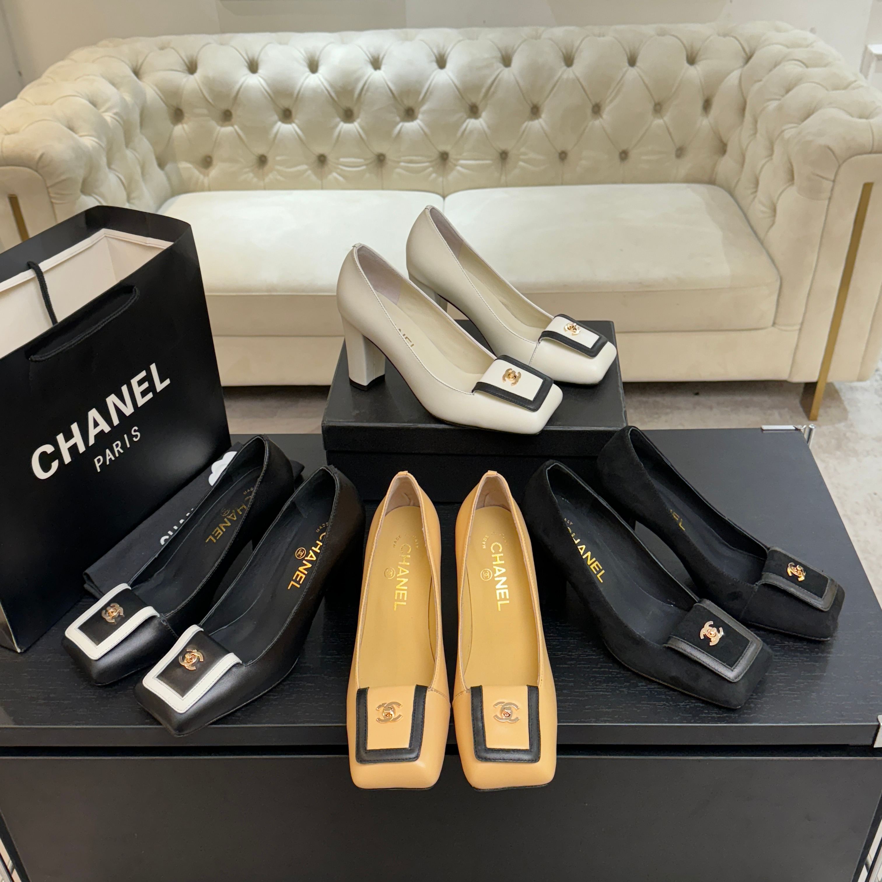 [TOP] CHANEL CC Pumps - 4 Color