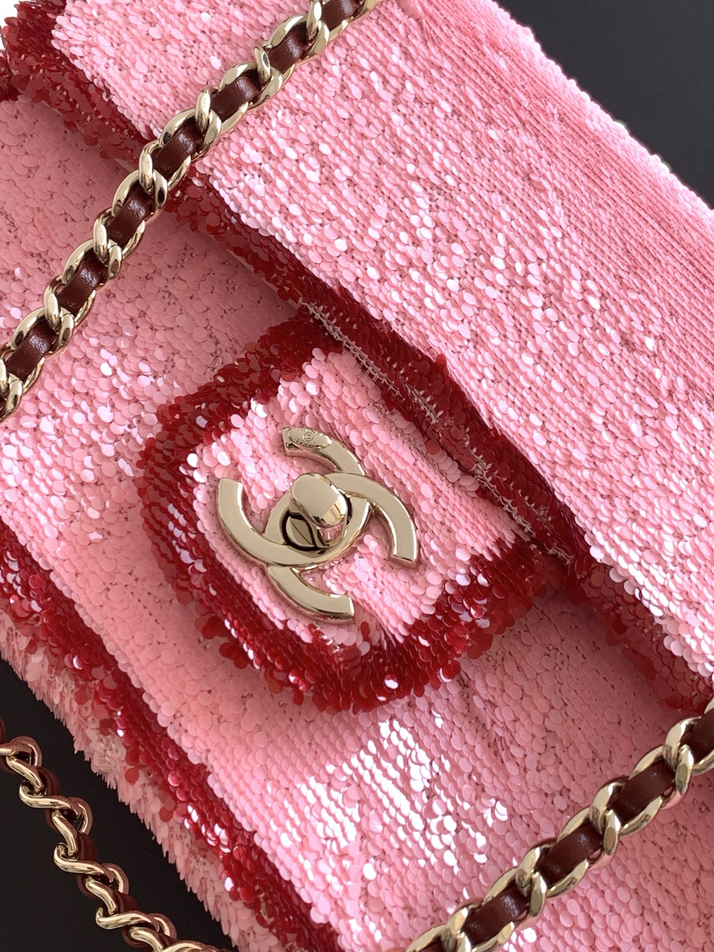 [TOP] CHANEL Classic Flap Bag CF Sequins 21*14*8cm - Pink