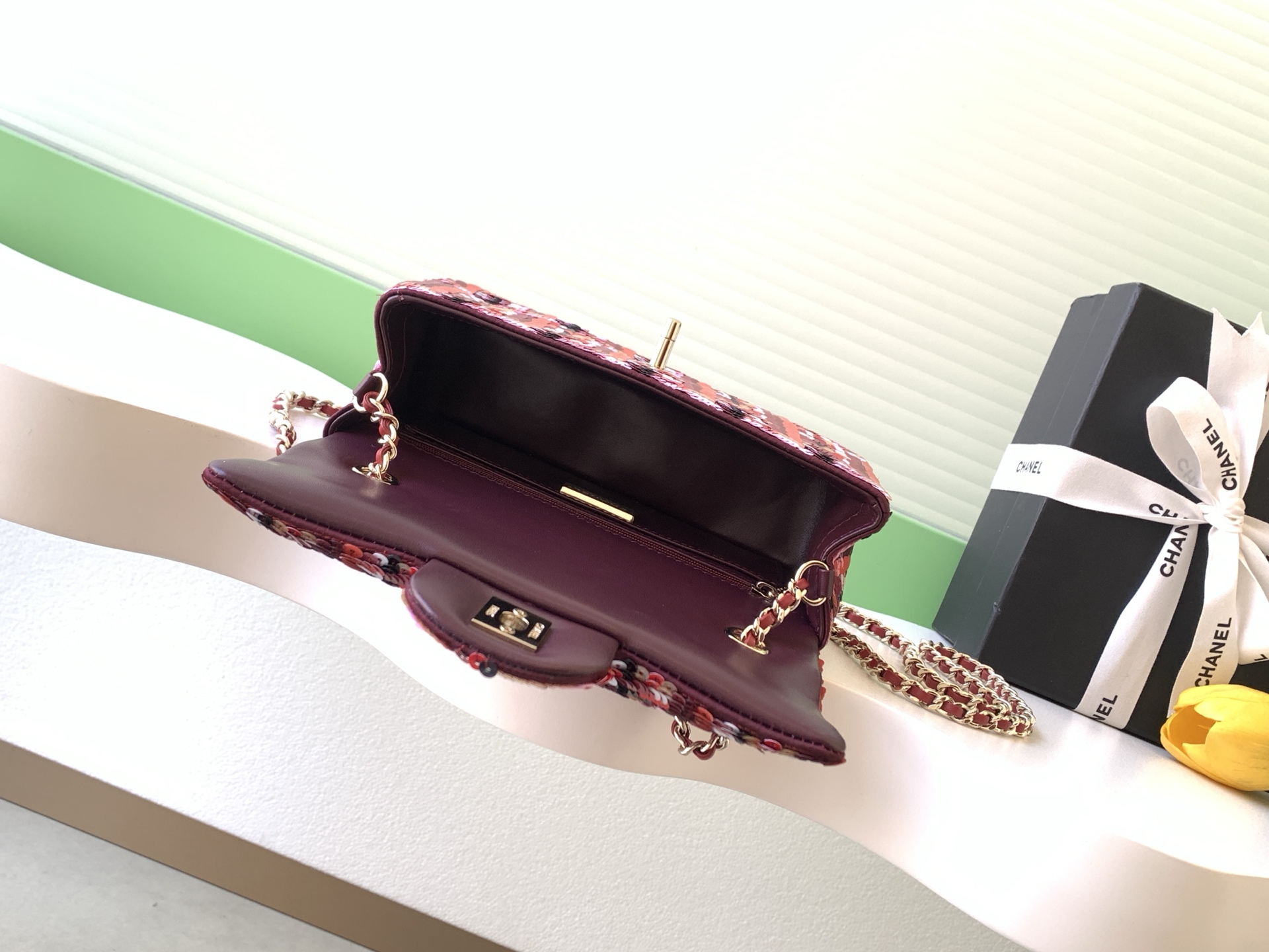[TOP] CHANEL Classic Flap Bag CF Sequins 21*14*8cm - Red