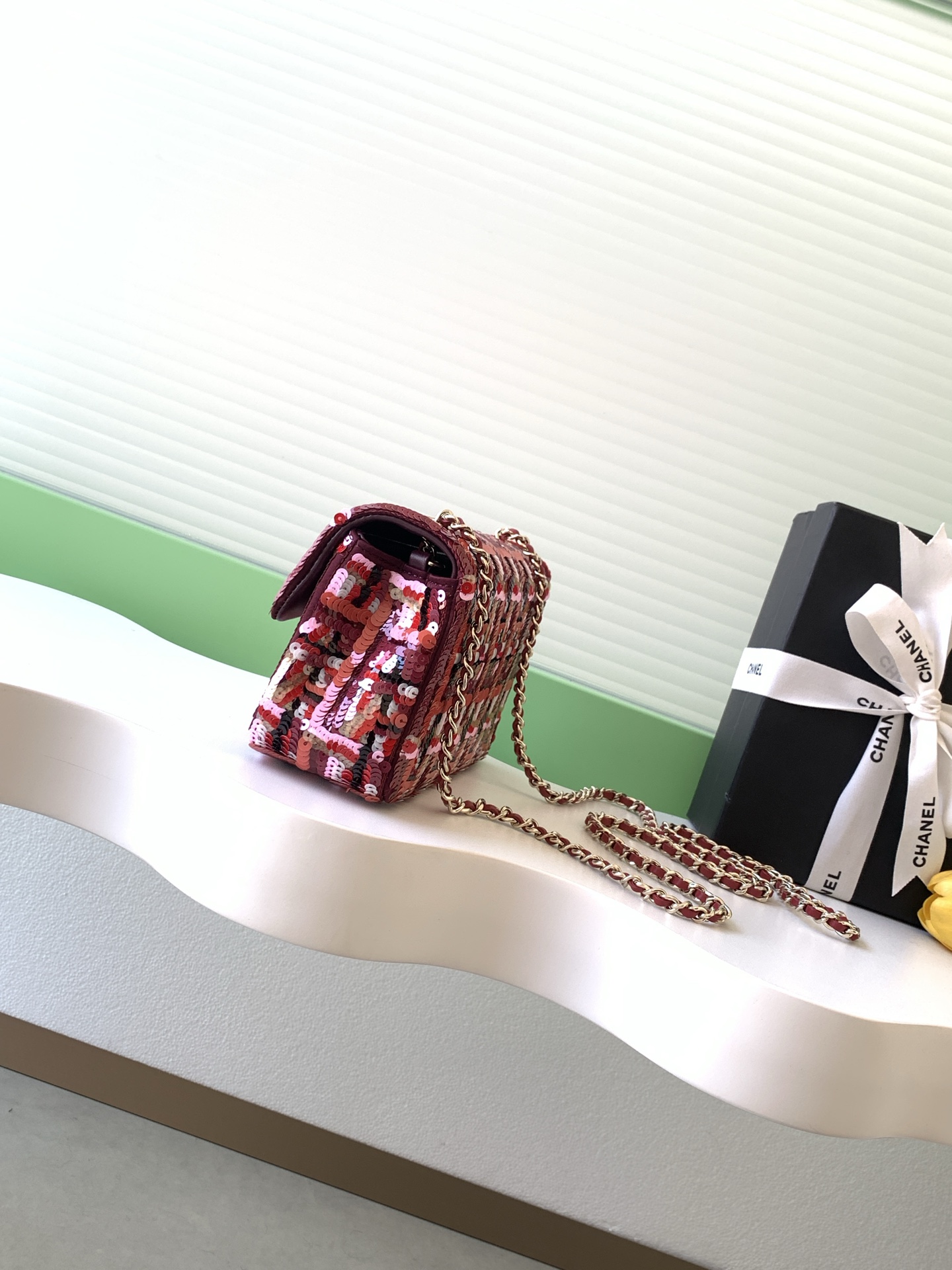 [TOP] CHANEL Classic Flap Bag CF Sequins 21*14*8cm - Red