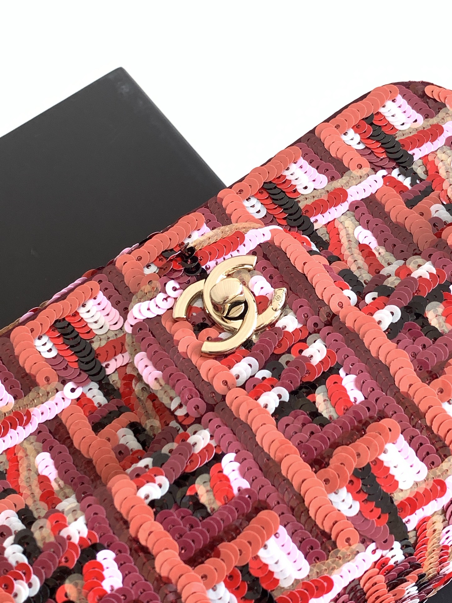 [TOP] CHANEL Classic Flap Bag CF Sequins 21*14*8cm - Red