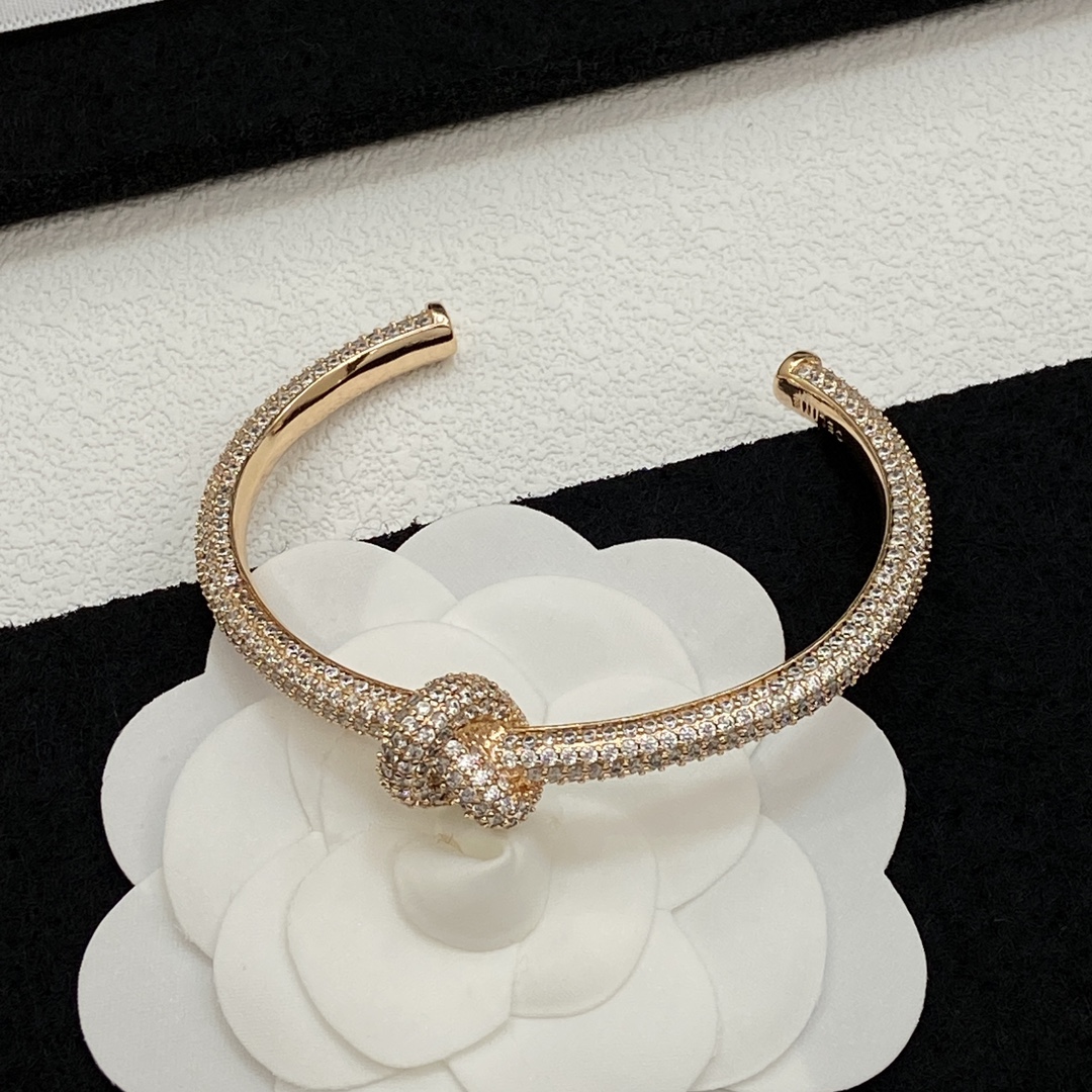 [TOP] CELINE Bracelet - Rose Gold