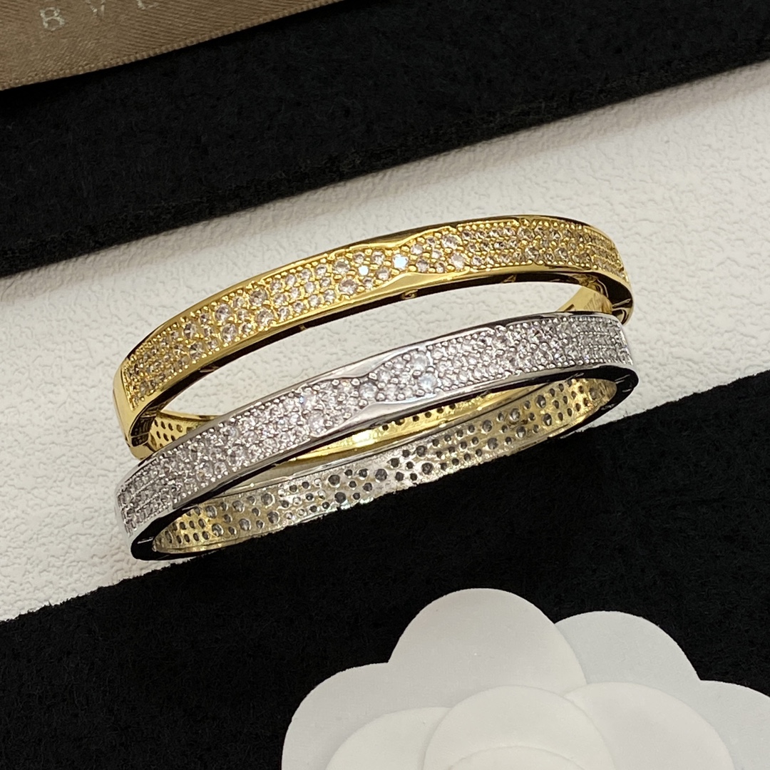 [TOP] BVLGARI Bracelet - 2 Colors