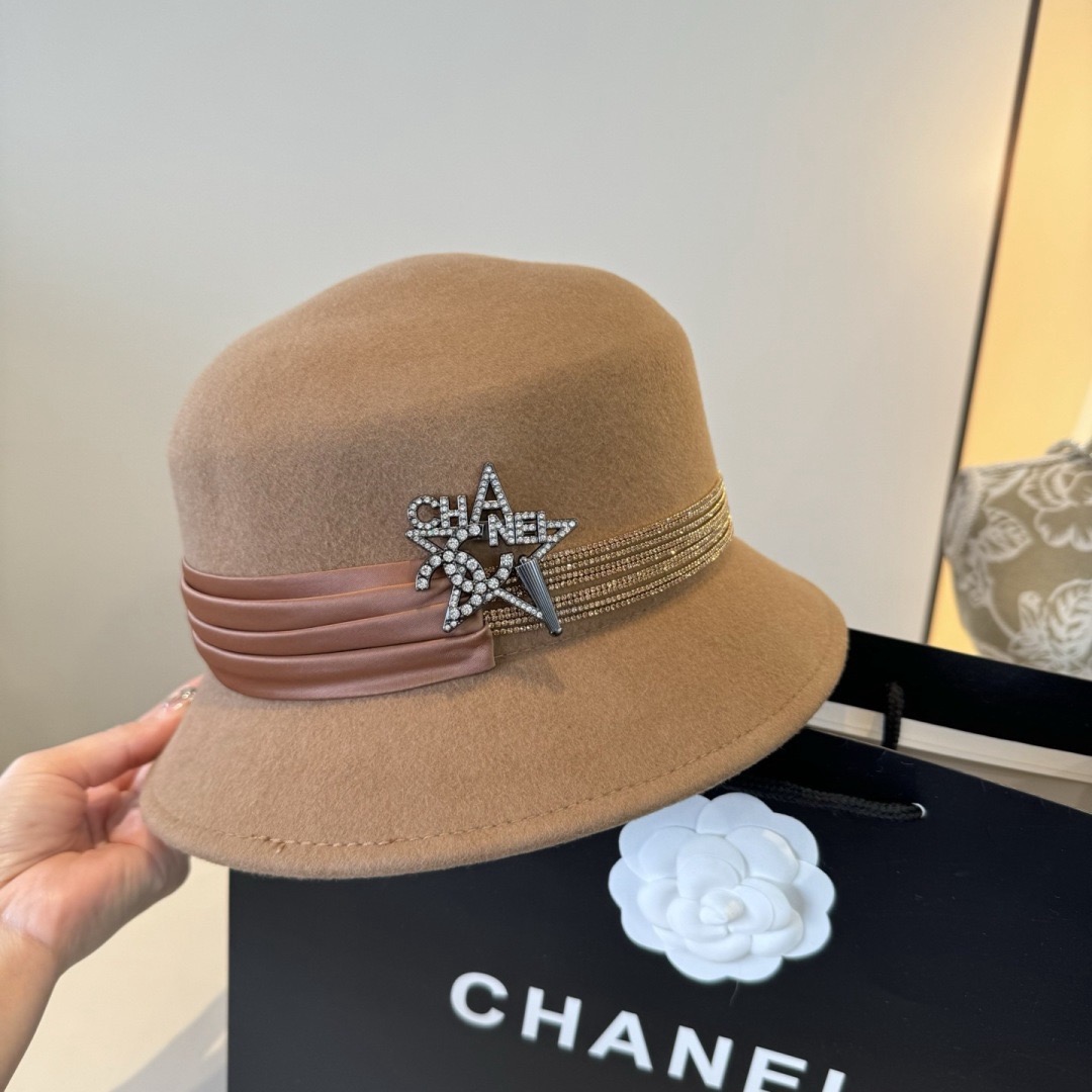 [TOP] CHANEL Bowler Hat - Khaki