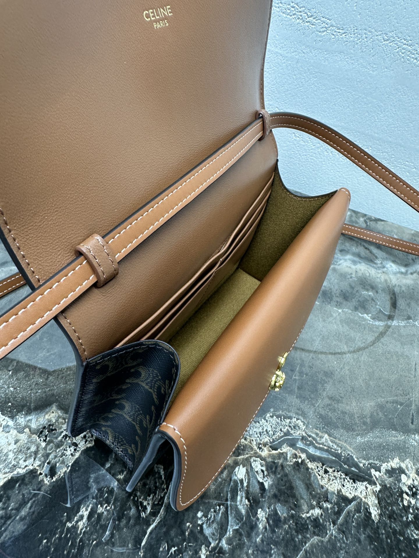 [TOP] CELINE Duo Shoulder Bag Triomphe Printed 20×13x6cm - Brown