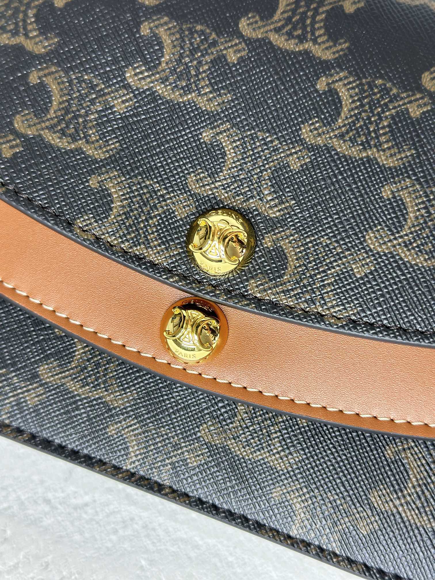 [TOP] CELINE Duo Shoulder Bag Triomphe Printed 20×13x6cm - Brown