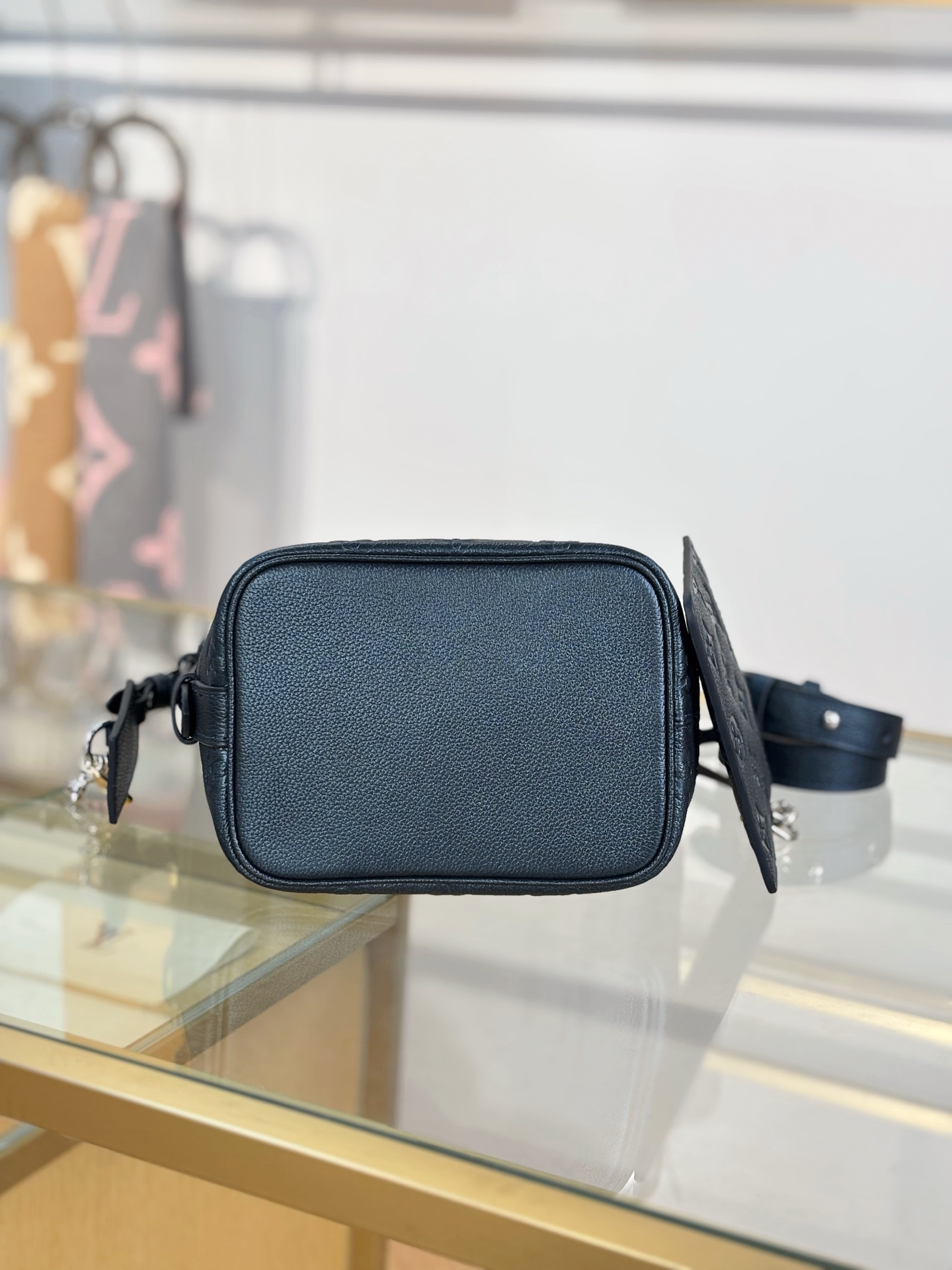 [TOP] Louis Vuitton LV All In BB Bag 16x18x12cm - Pearlescent Blue