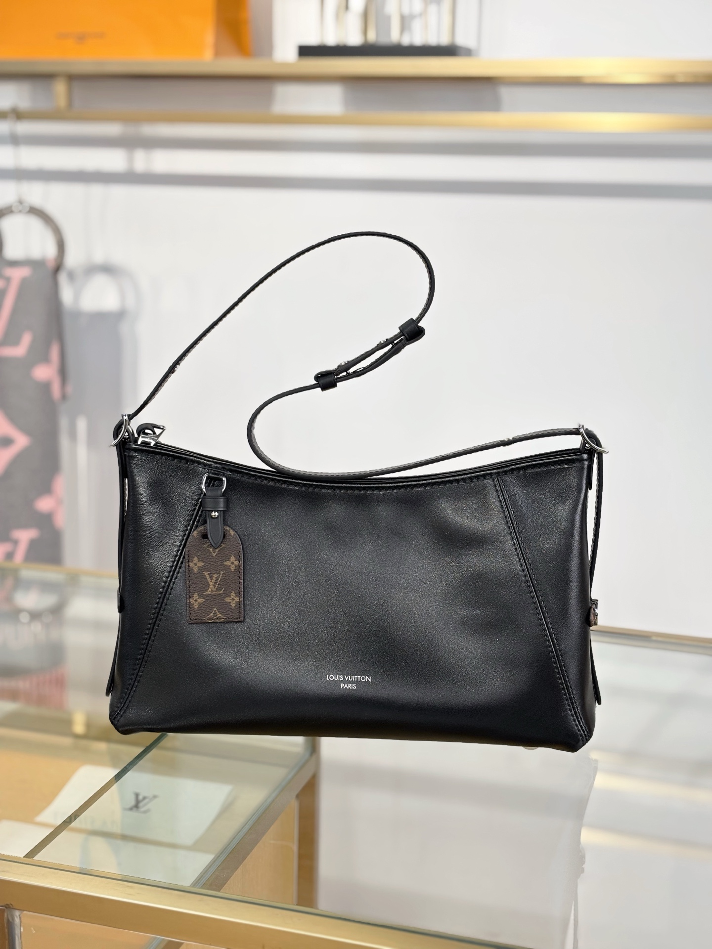 [TOP] Louis Vuitton LV Carryall East West Bags 33.5x20x10cm - Black