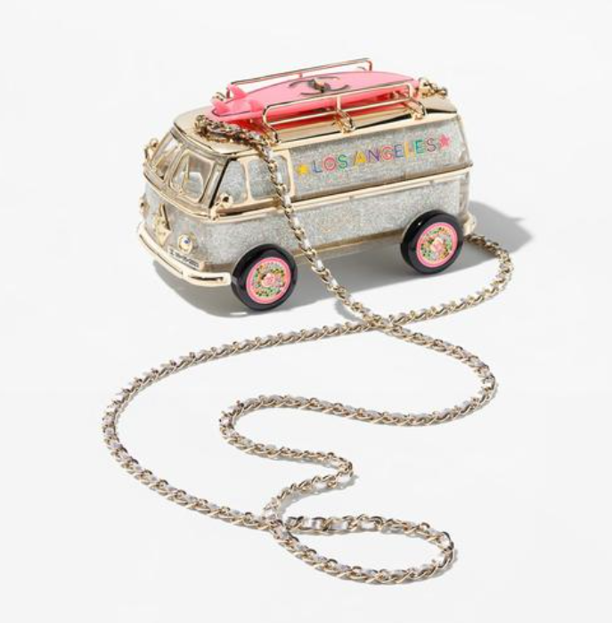 [TOP] CHANEL Mini Van-shaped Evening Bag 9.4×16×8.7cm - Gold