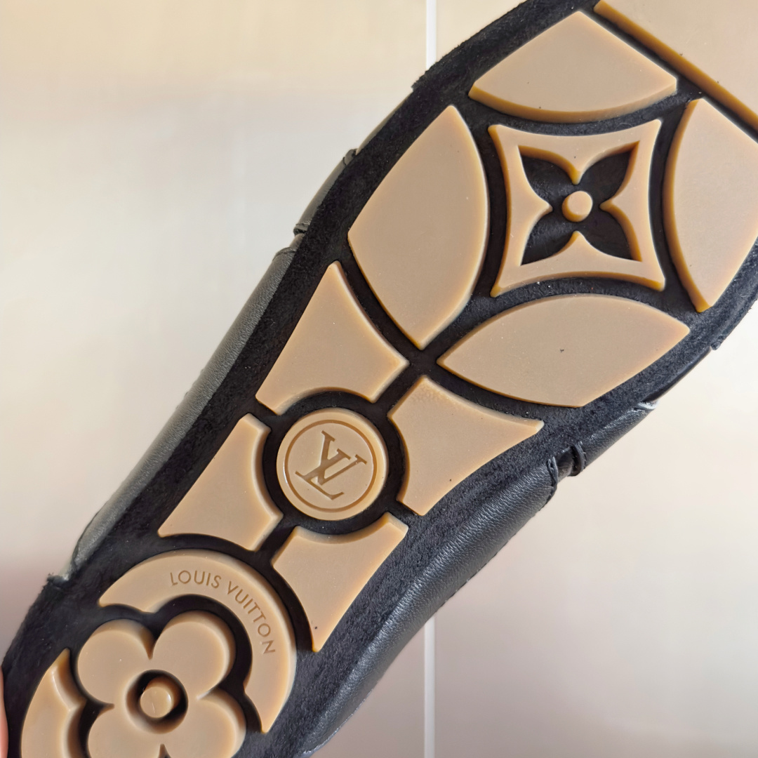 [TOP] Louis Vuitton LV Sneakerina Sneakers - Black