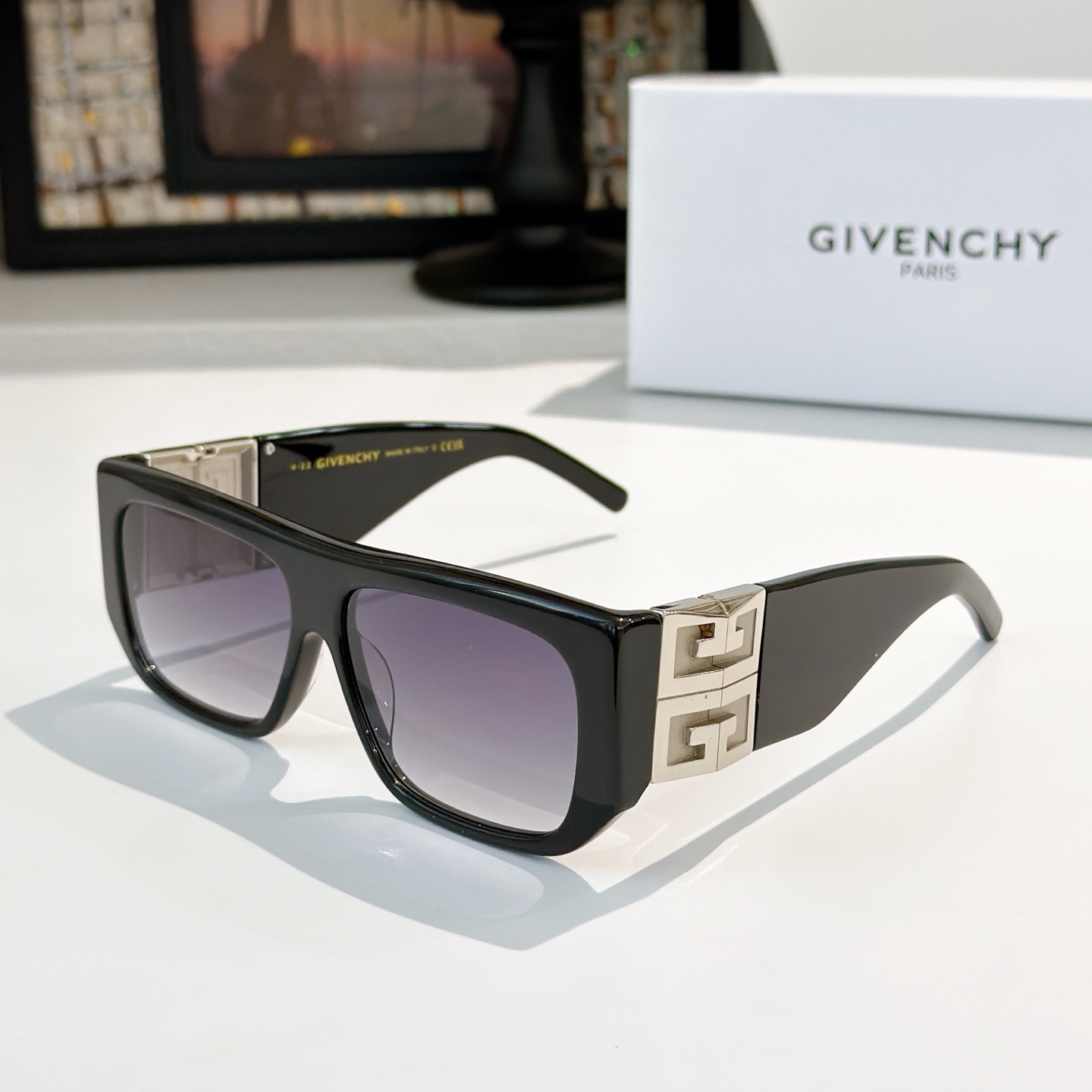[Top] GIVENCHY Sunglasses - 7 Colors