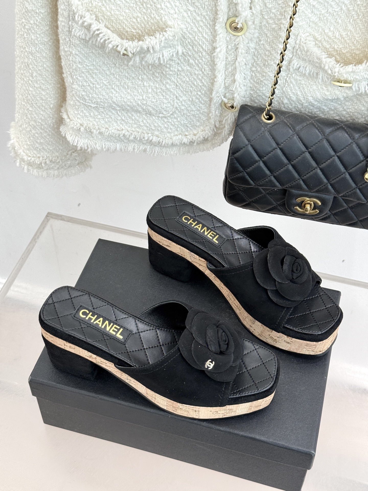 [TOP] CHANEL CC Thick Sole Slides - 8 Color