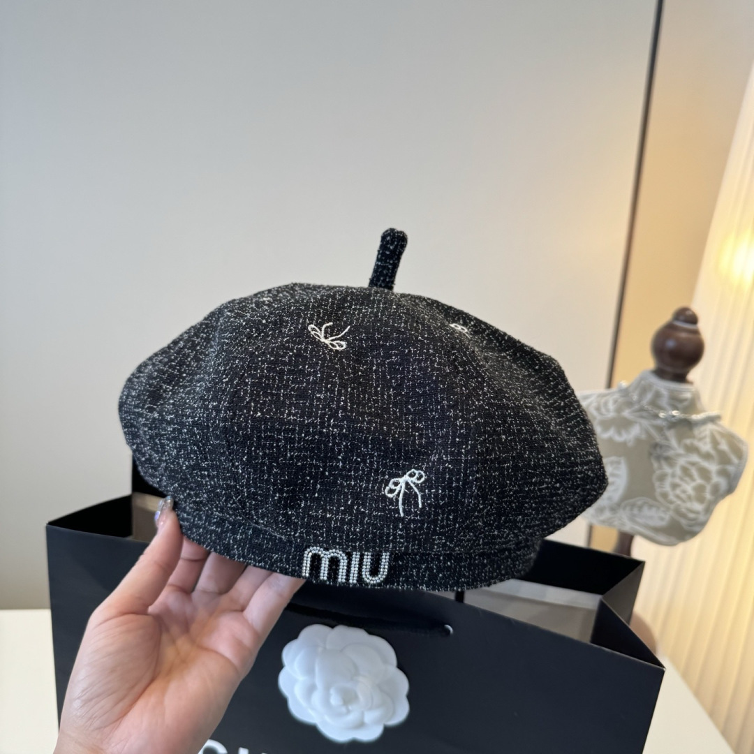 [TOP] Miu Miu Beret Hat - 2 Colors