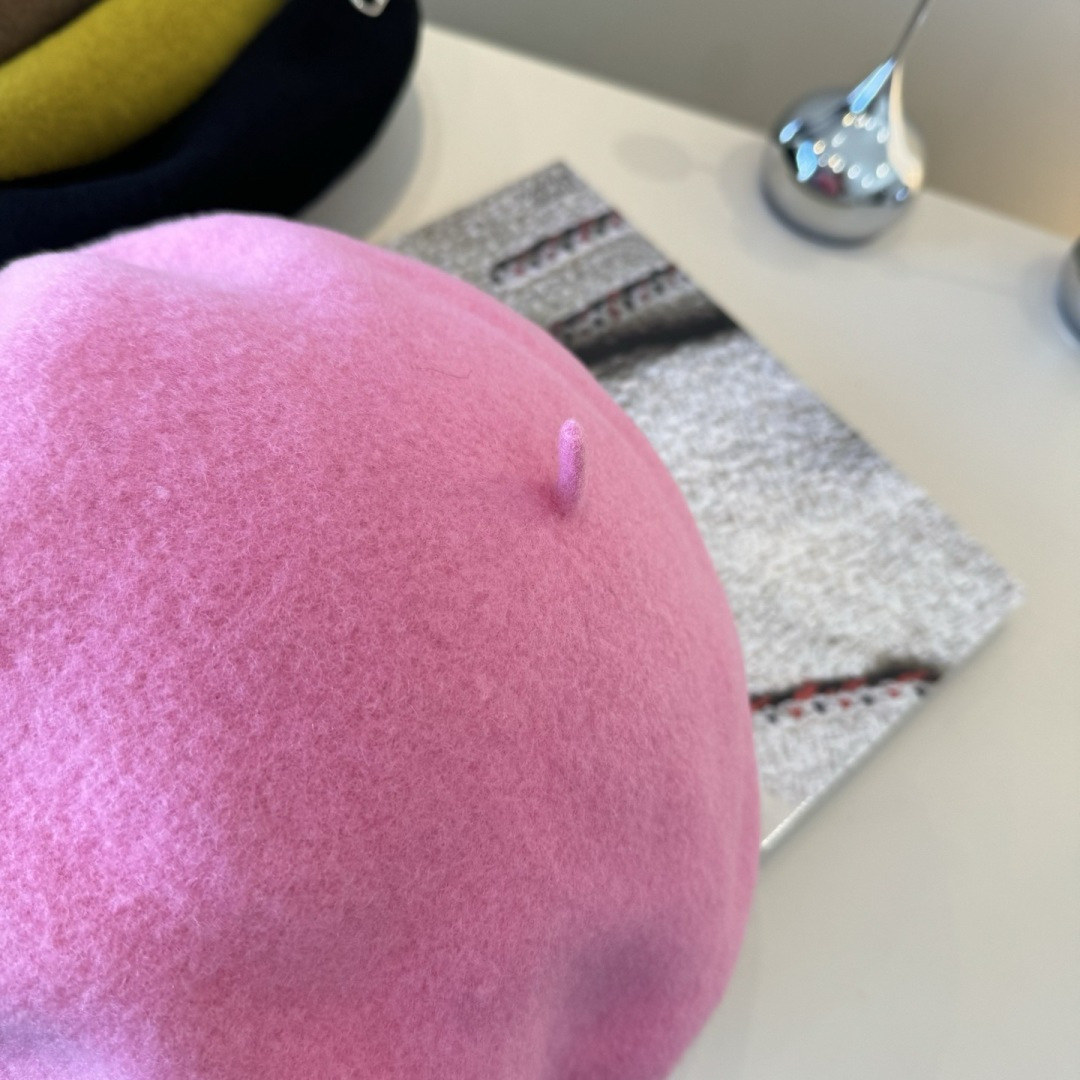[TOP] HERMES Beret Hat - Pink
