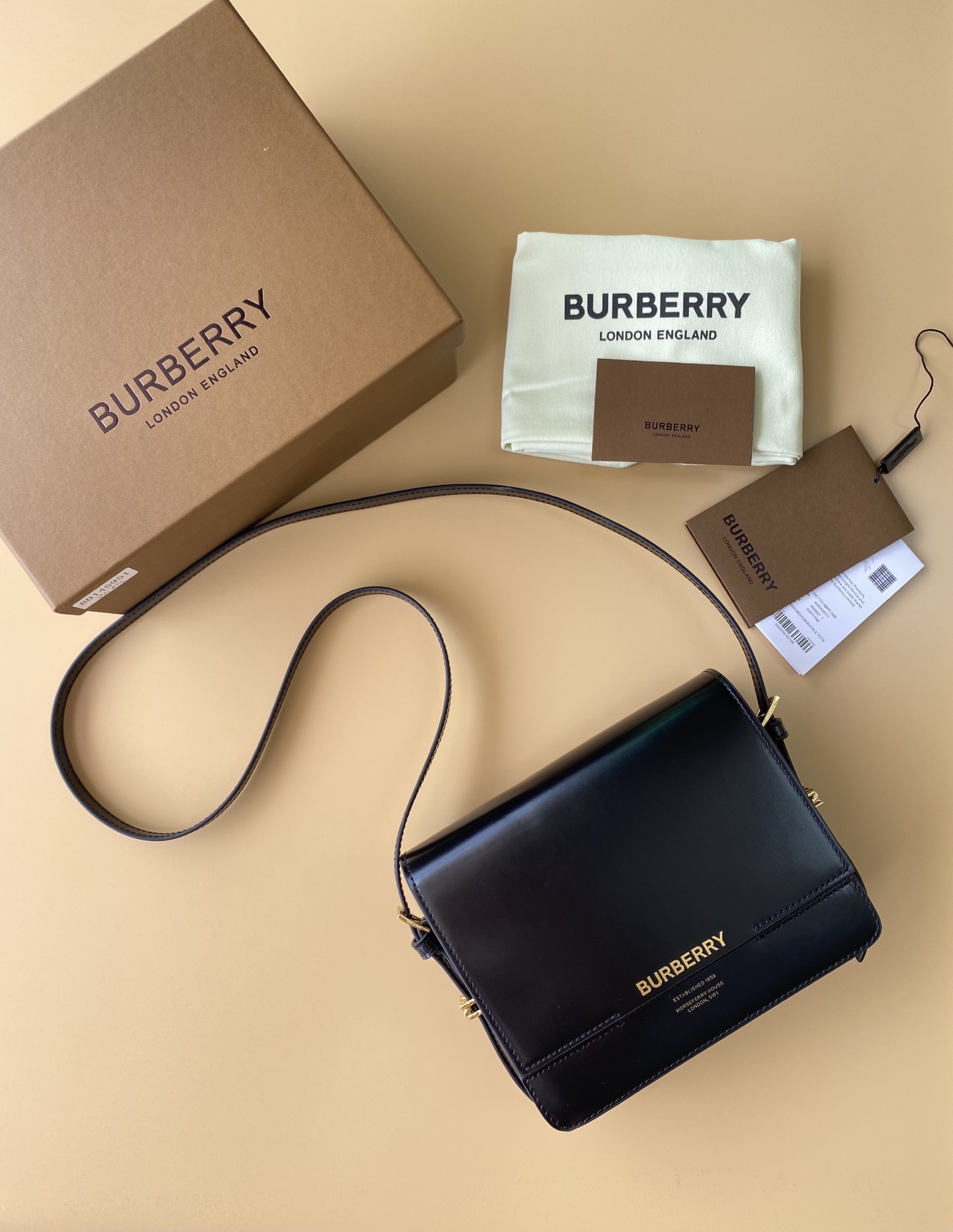 [TOP] BURBERRY Grace Bag 19.5 x 7 x 16cm - 2 Colors