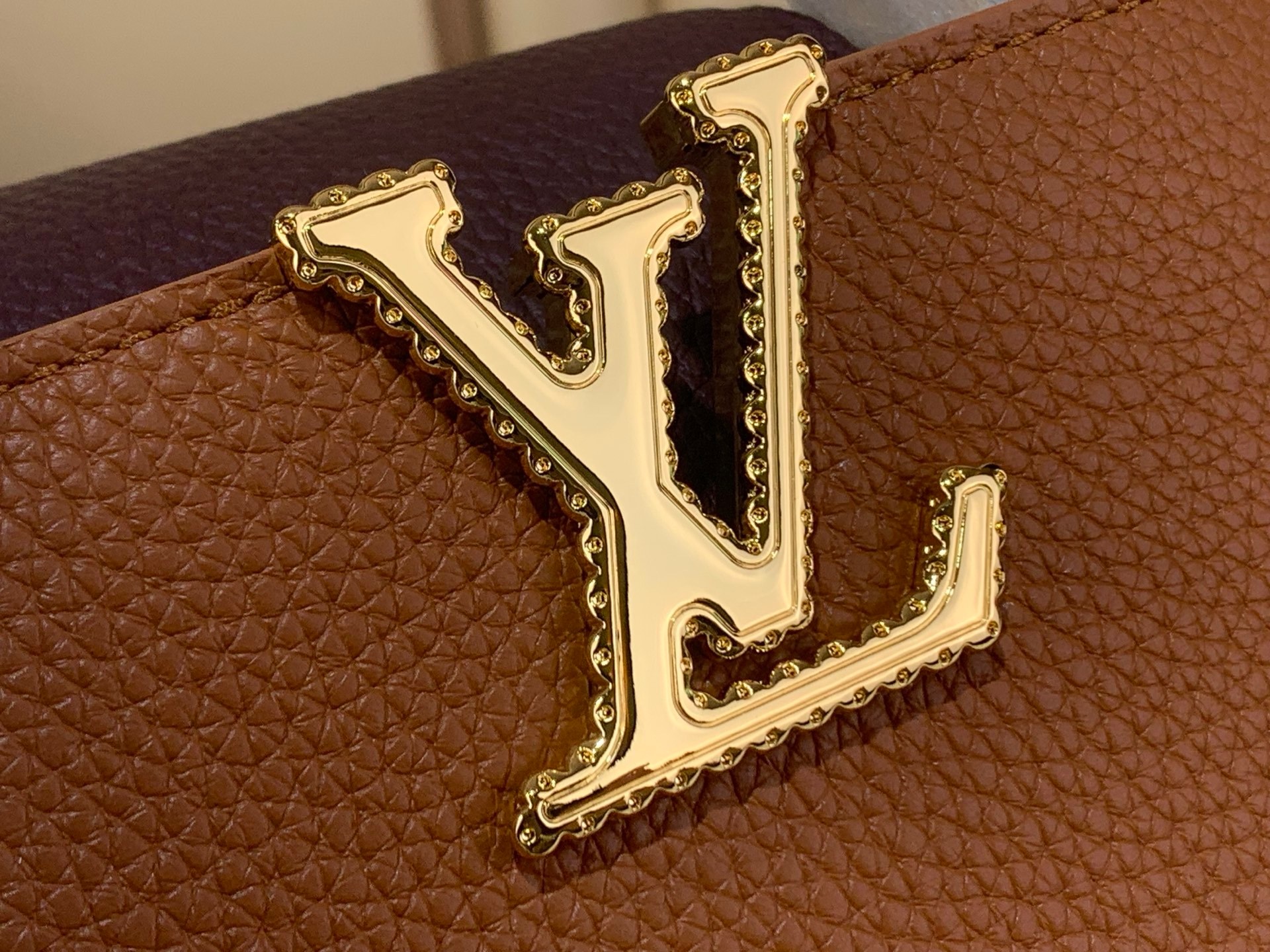 [TOP] Louis Vuitton LV Capucines Bag 21cm/27cm - Brown and Purple