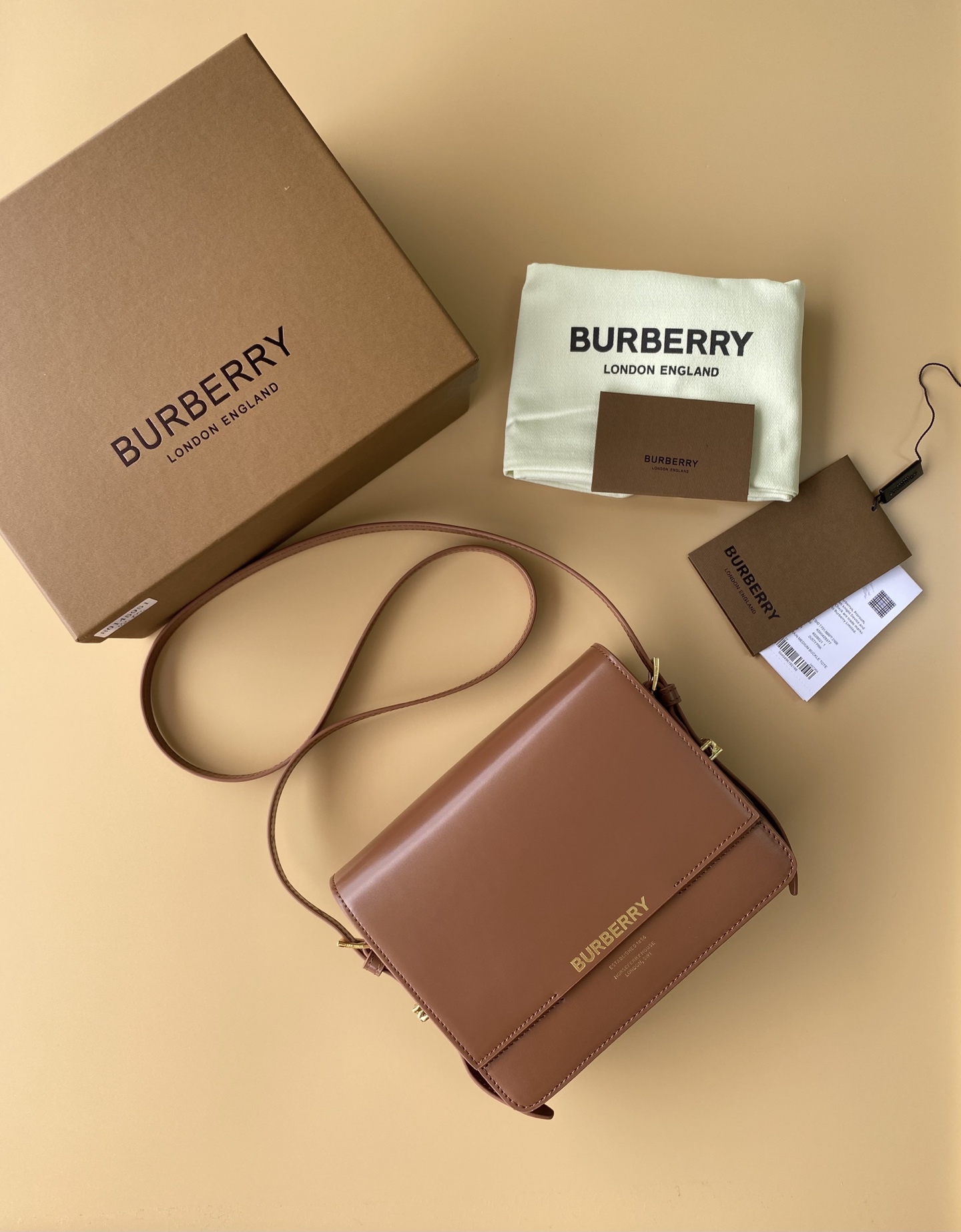[TOP] BURBERRY Grace Bag 19.5 x 7 x 16cm - 2 Colors