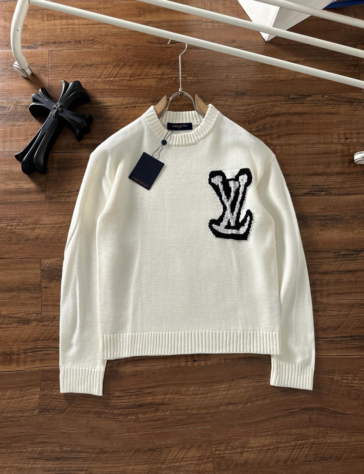 [TOP] Louis Vuitton LV Men's Sweater - White