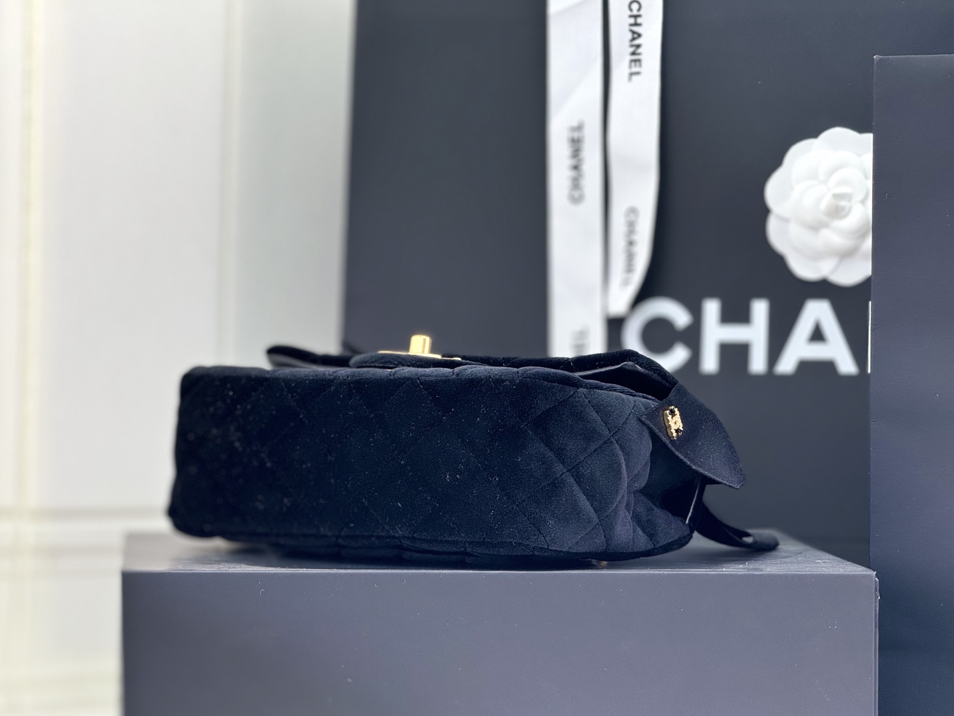 [TOP] CHANEL Flap Bag with Handle 20x13x6cm - 2 Color - 711 Luxury