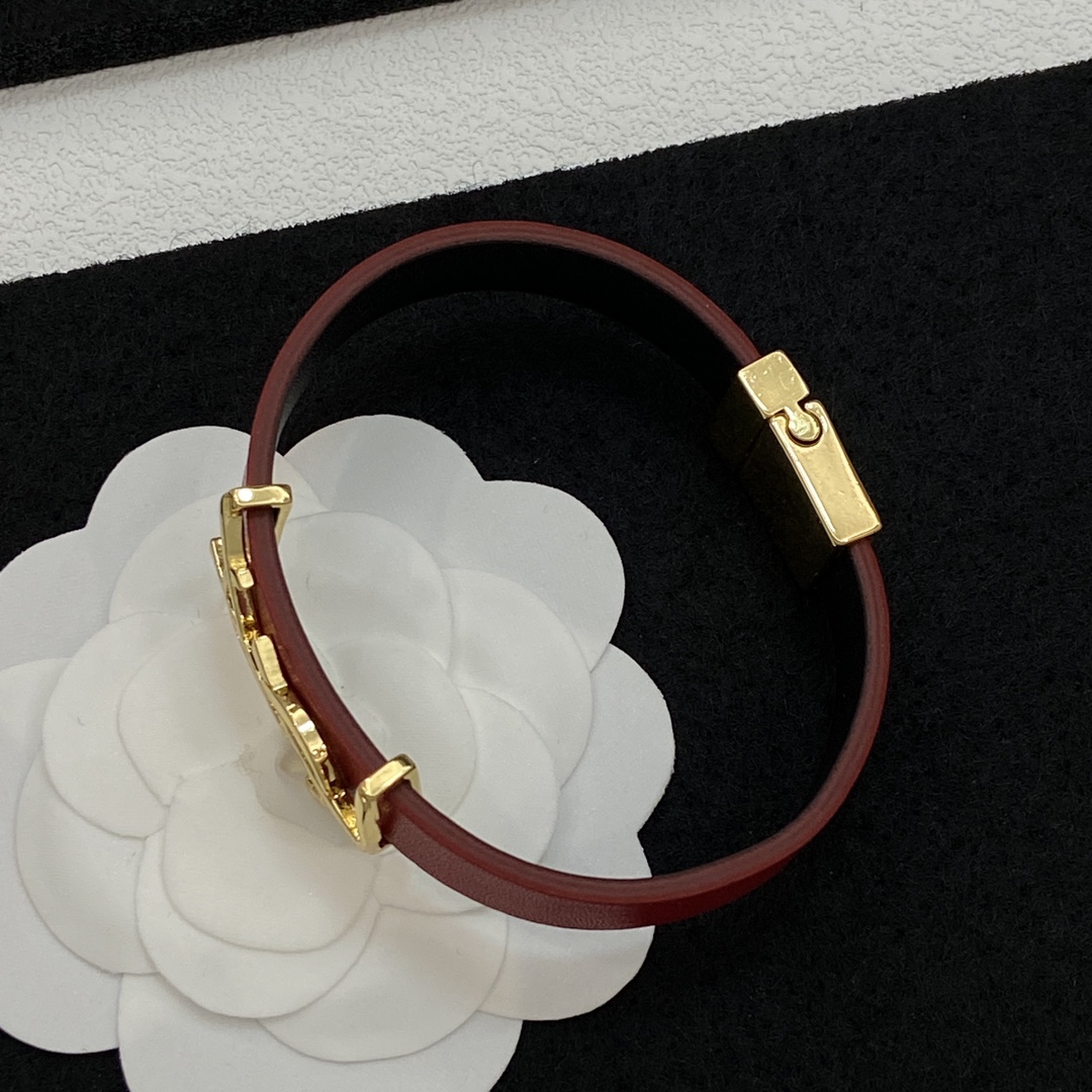 [TOP] Yves Saint Laurent YSL Cassandre Leather Bracelets - Red