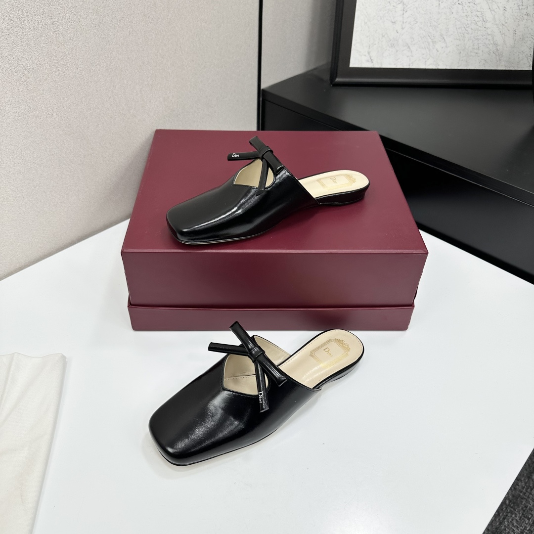 [TOP] Christian Dior Flat Slippers Calfskin - 3 Color