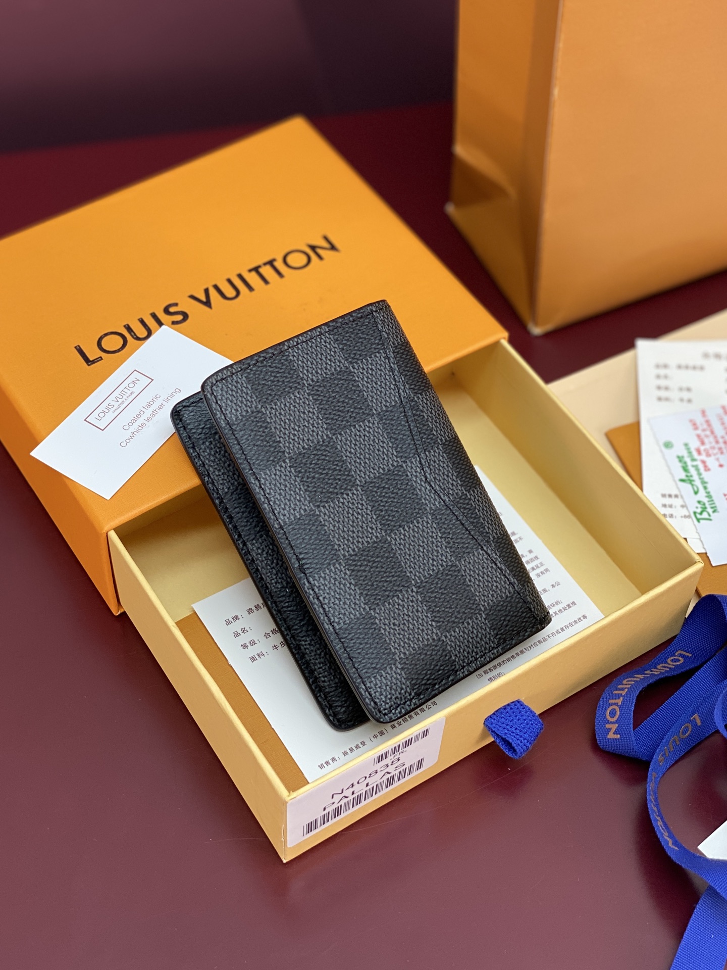 [TOP] Louis Vuitton LV  Card Holder Cowhide 11x8cm - Black