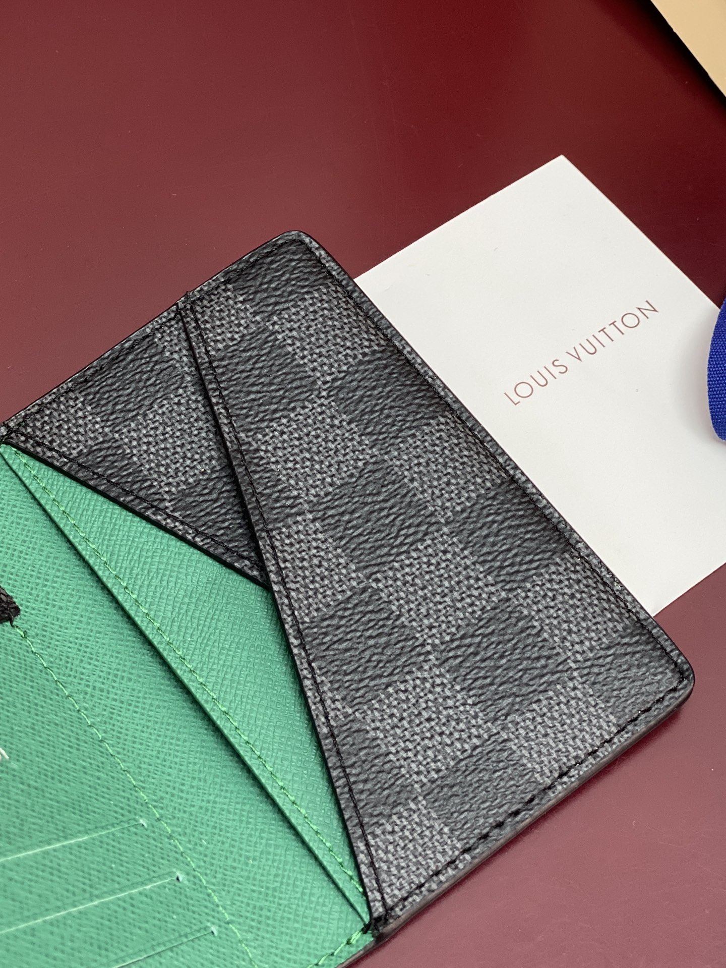 [TOP] Louis Vuitton LV  Card Holder Cowhide 11x8cm - Black