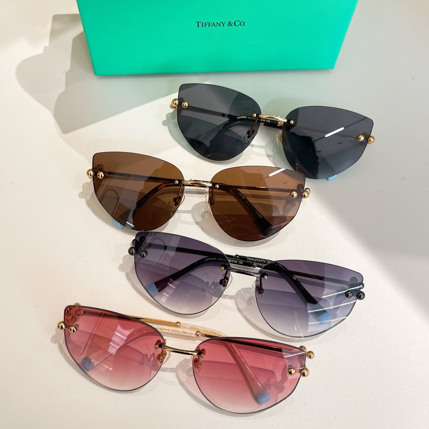[TOP] Tiffany & Co Sunglasses - 4 Color