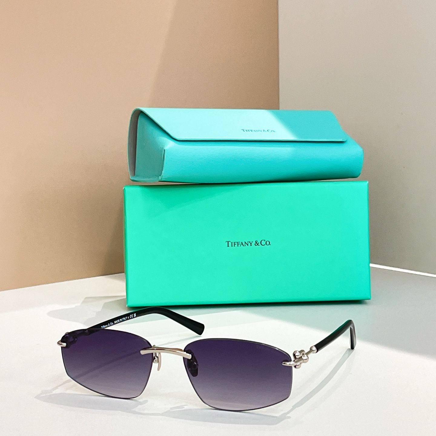 [TOP] Tiffany & Co Sunglasses - 9 Color