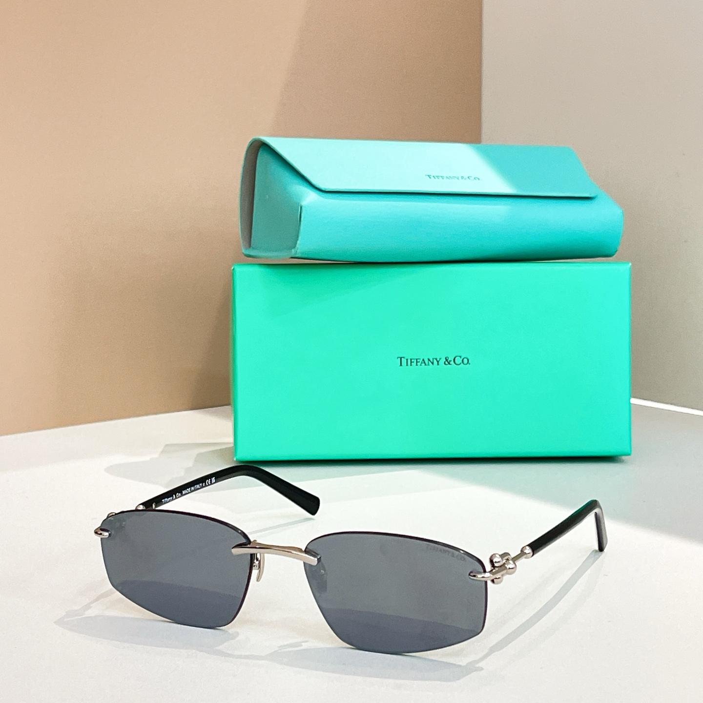 [TOP] Tiffany & Co Sunglasses - 9 Color
