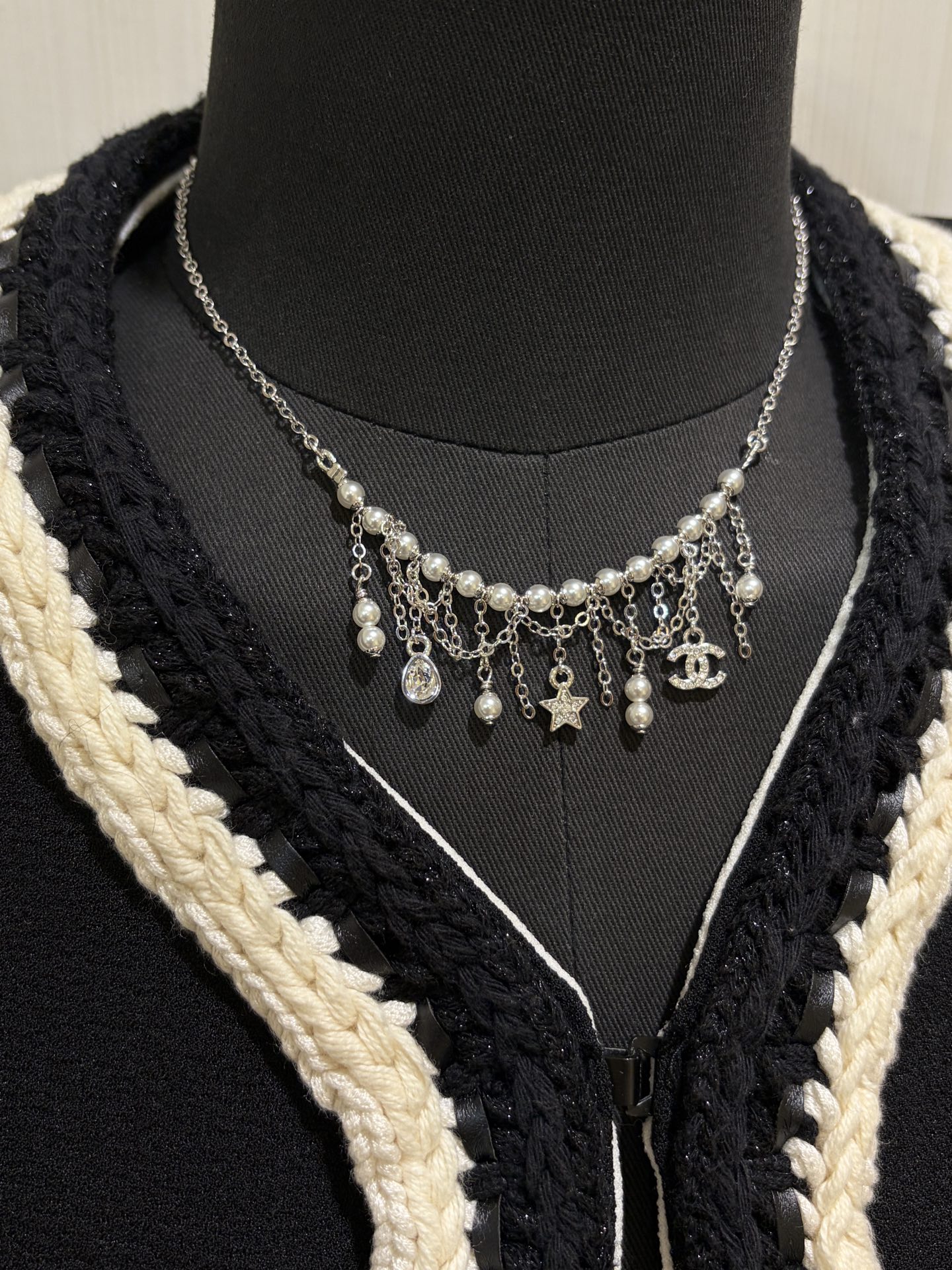 [TOP] CHANEL Necklace - Silver