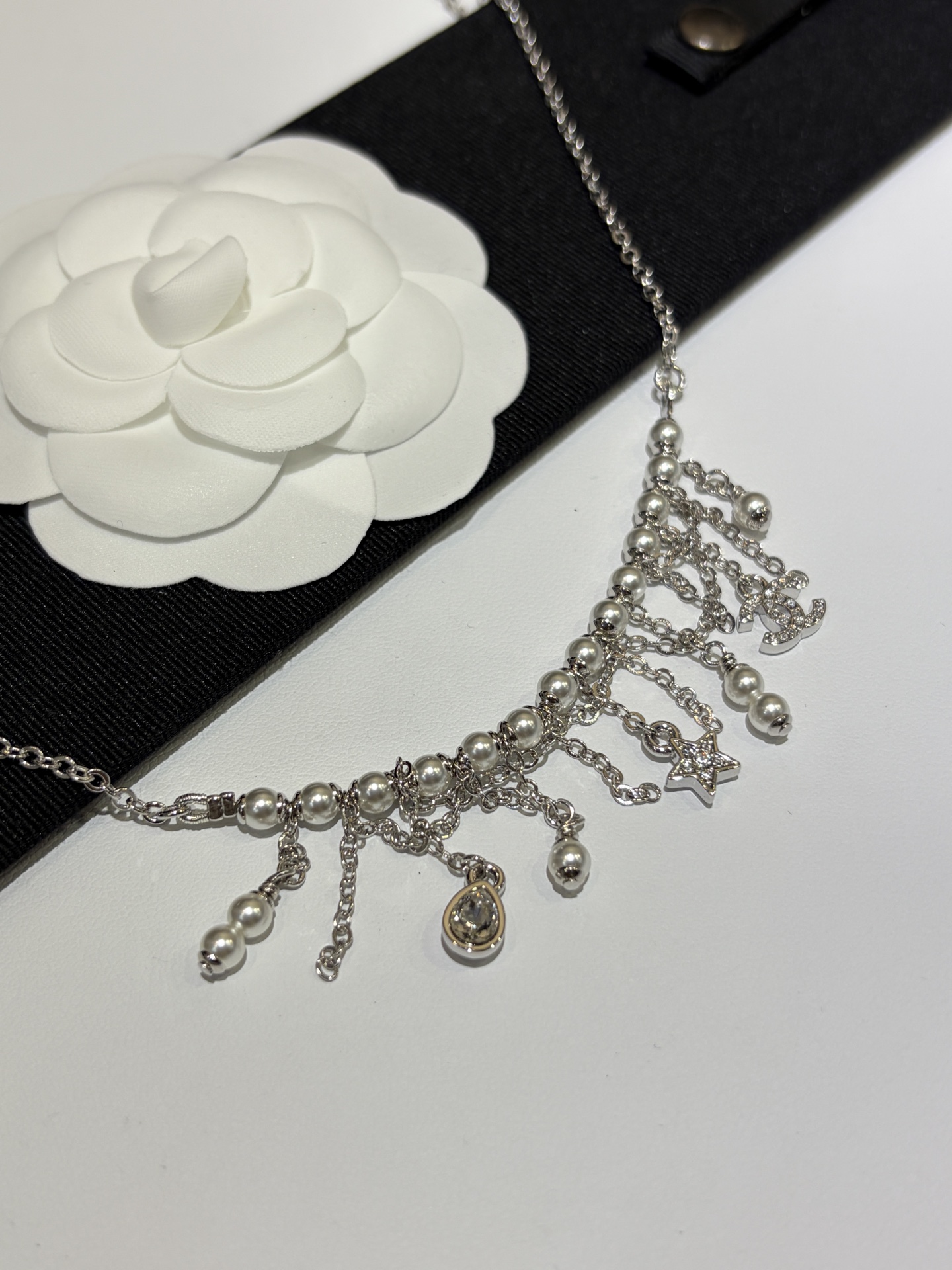 [TOP] CHANEL Necklace - Silver