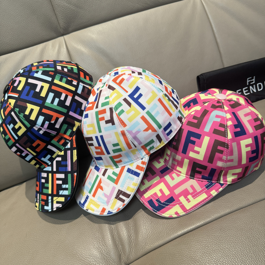 [TOP] FENDI Letter Baseball Hat - 3 Colors