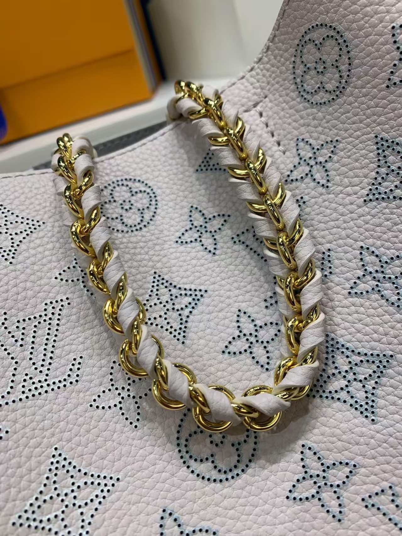 [TOP] Louis Vuitton LV Bella Tote Bag 23x13x32cm - Light Gray