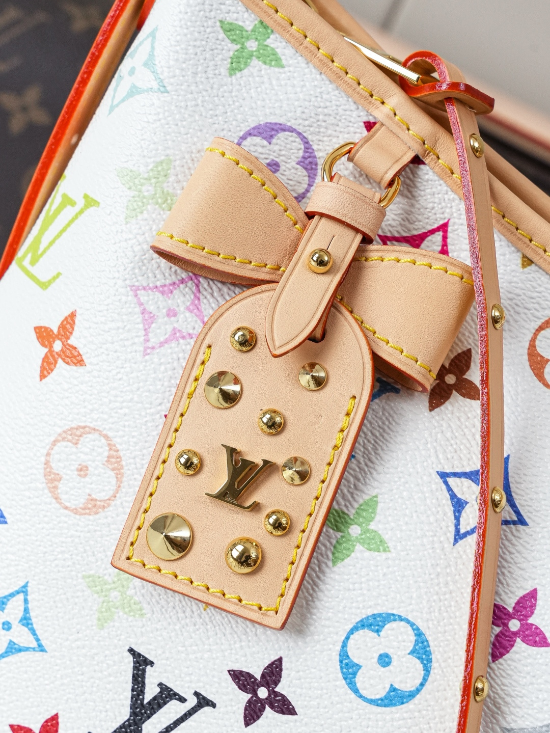 [TOP] Louis Vuitton LV Carryall East West Bags 33.5x20x10cm - White