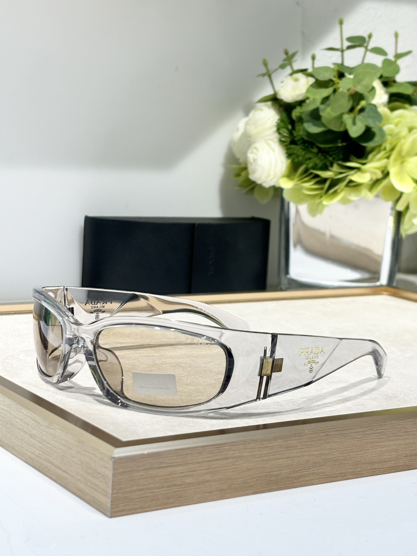 [TOP] PRADA Sunglasses - 7 Colors