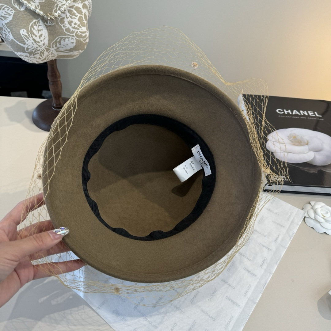 [TOP] CHANEL Wool Hat - Khaki