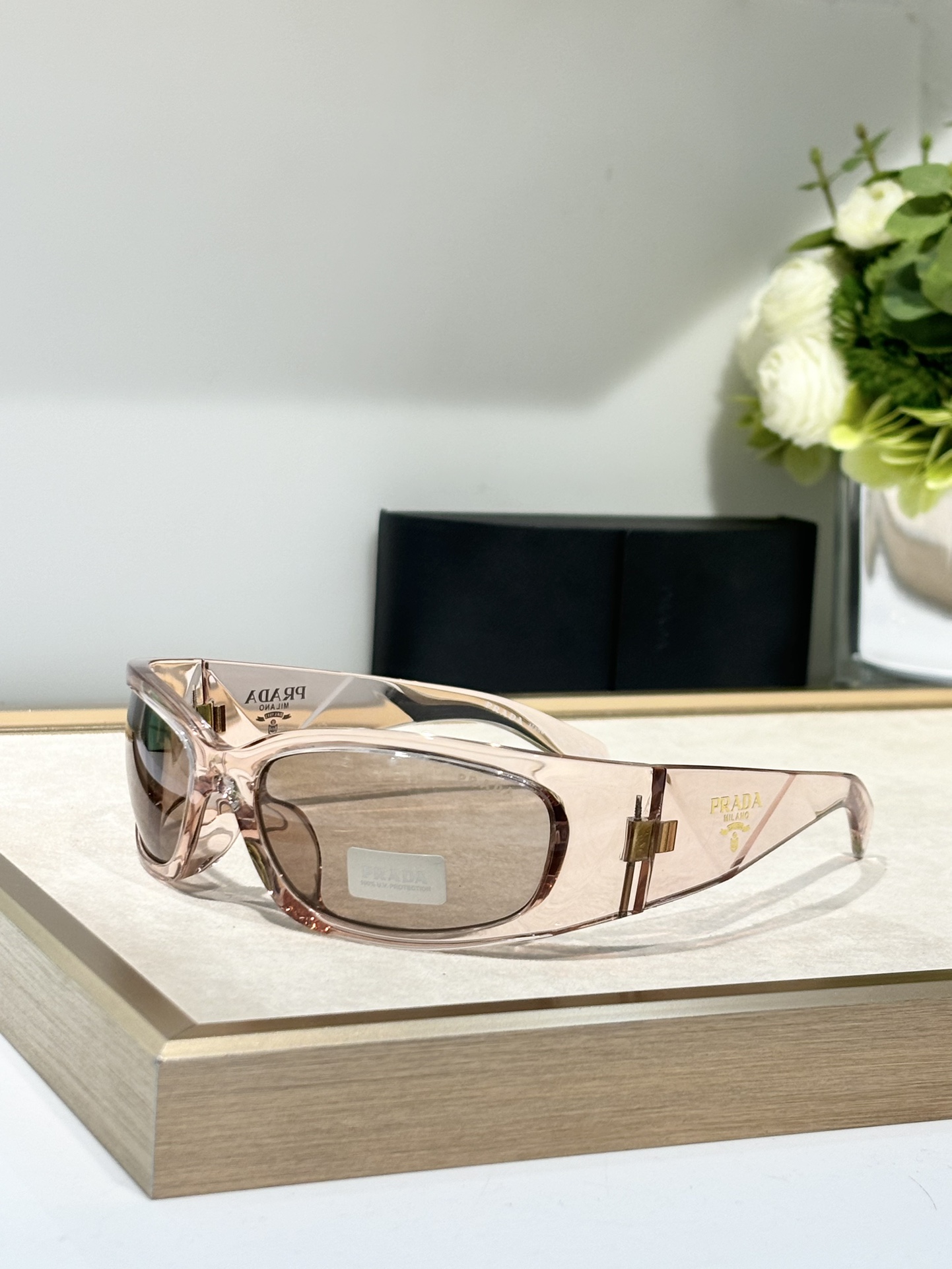 [TOP] PRADA Sunglasses - 7 Colors