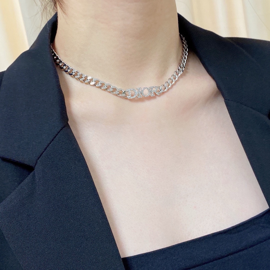[TOP] Christian Dior Necklace - Sliver