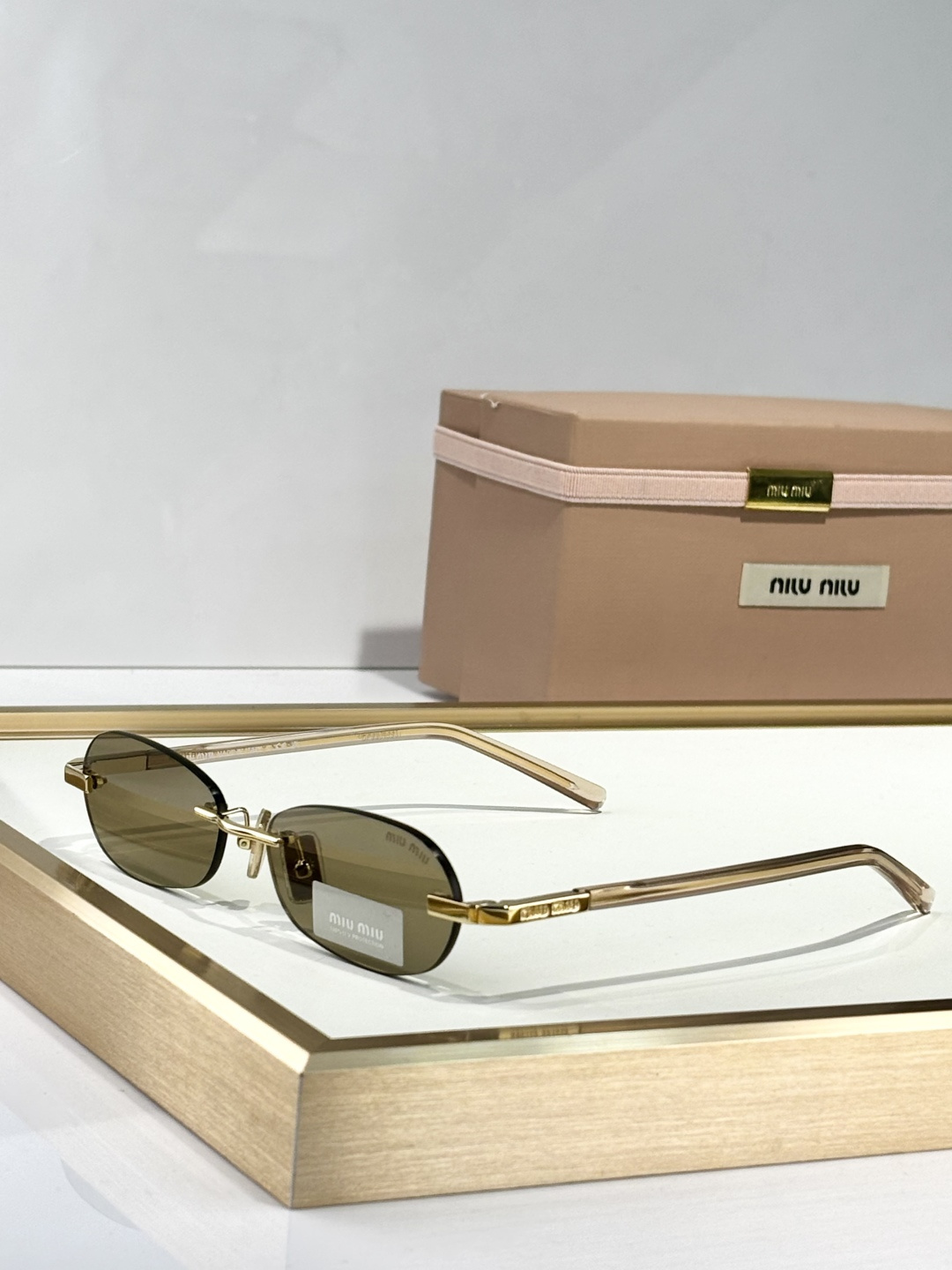 [TOP] Miu Miu Sunglasses - 7 Colors