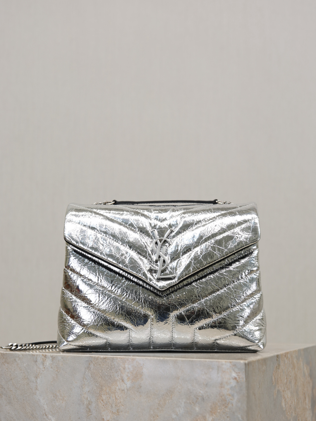 [TOP] Yves Saint Laurent YSL LouLou Bag 23×17×9cm- Sliver