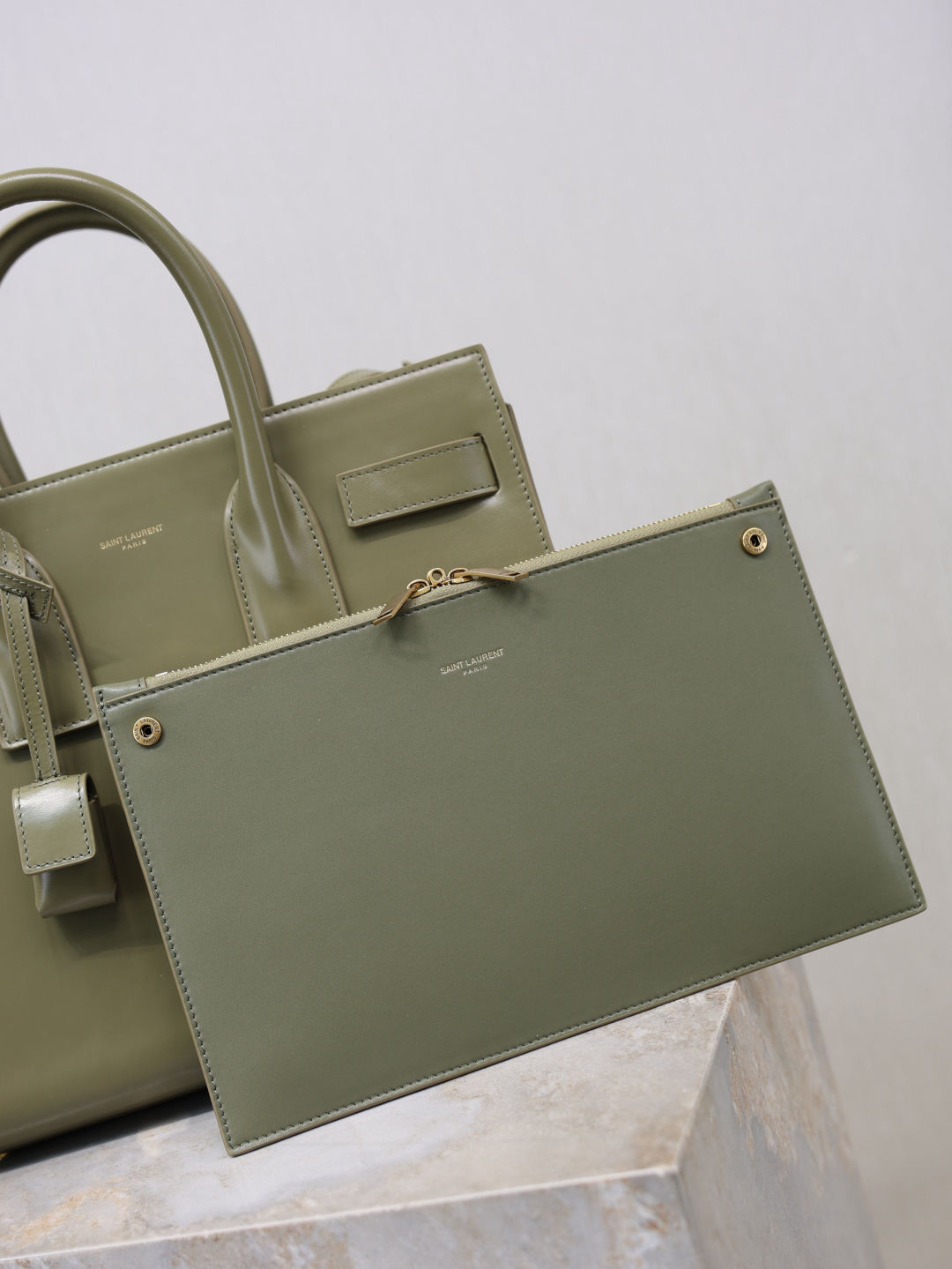 [TOP] Yves Saint Laurent YSL Sac De Jour Patent Leather Bag 32×25.5×15.5cm- Green