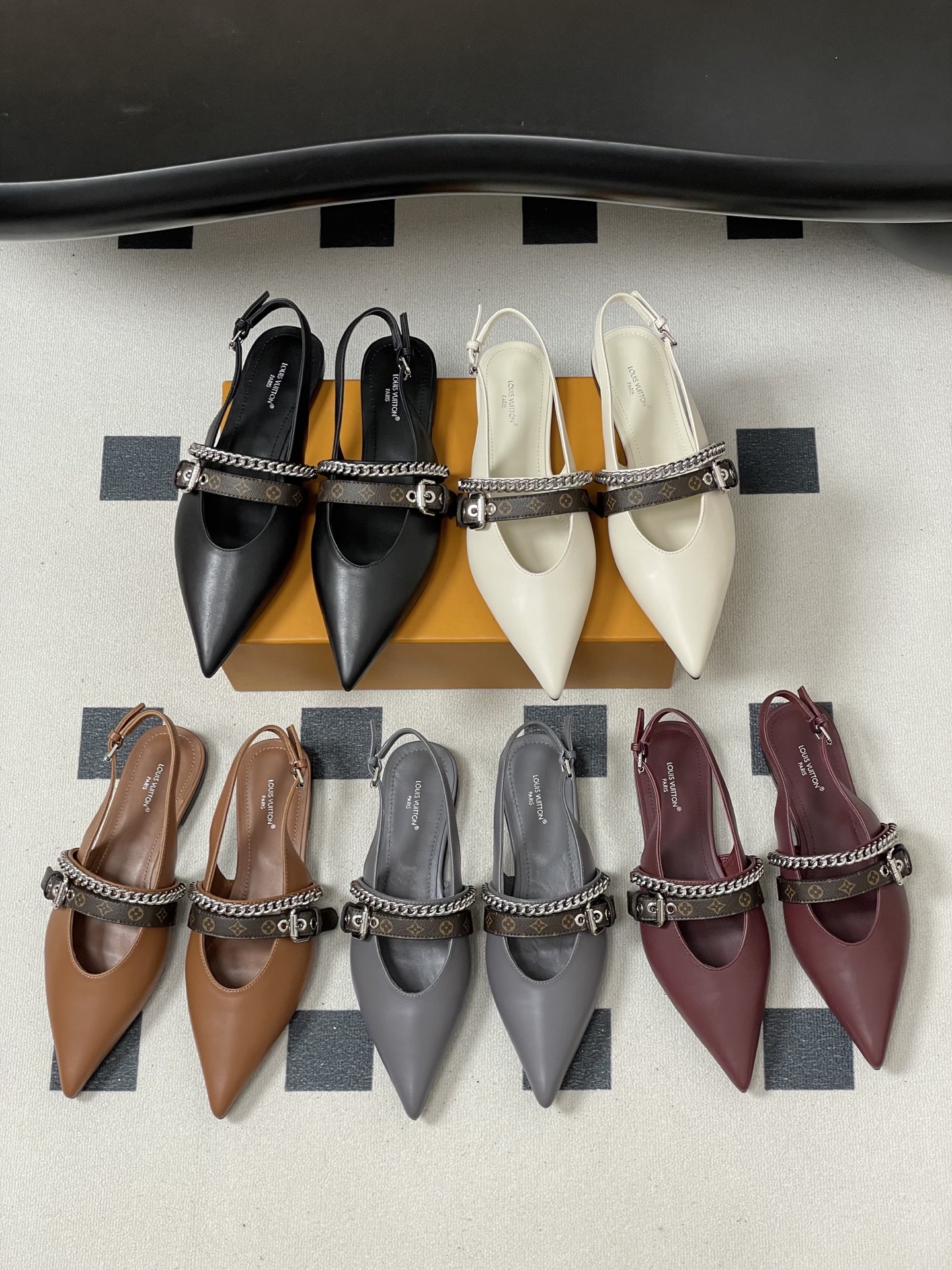 [TOP] Louis Vuitton LV Flat Mules - 5 Color