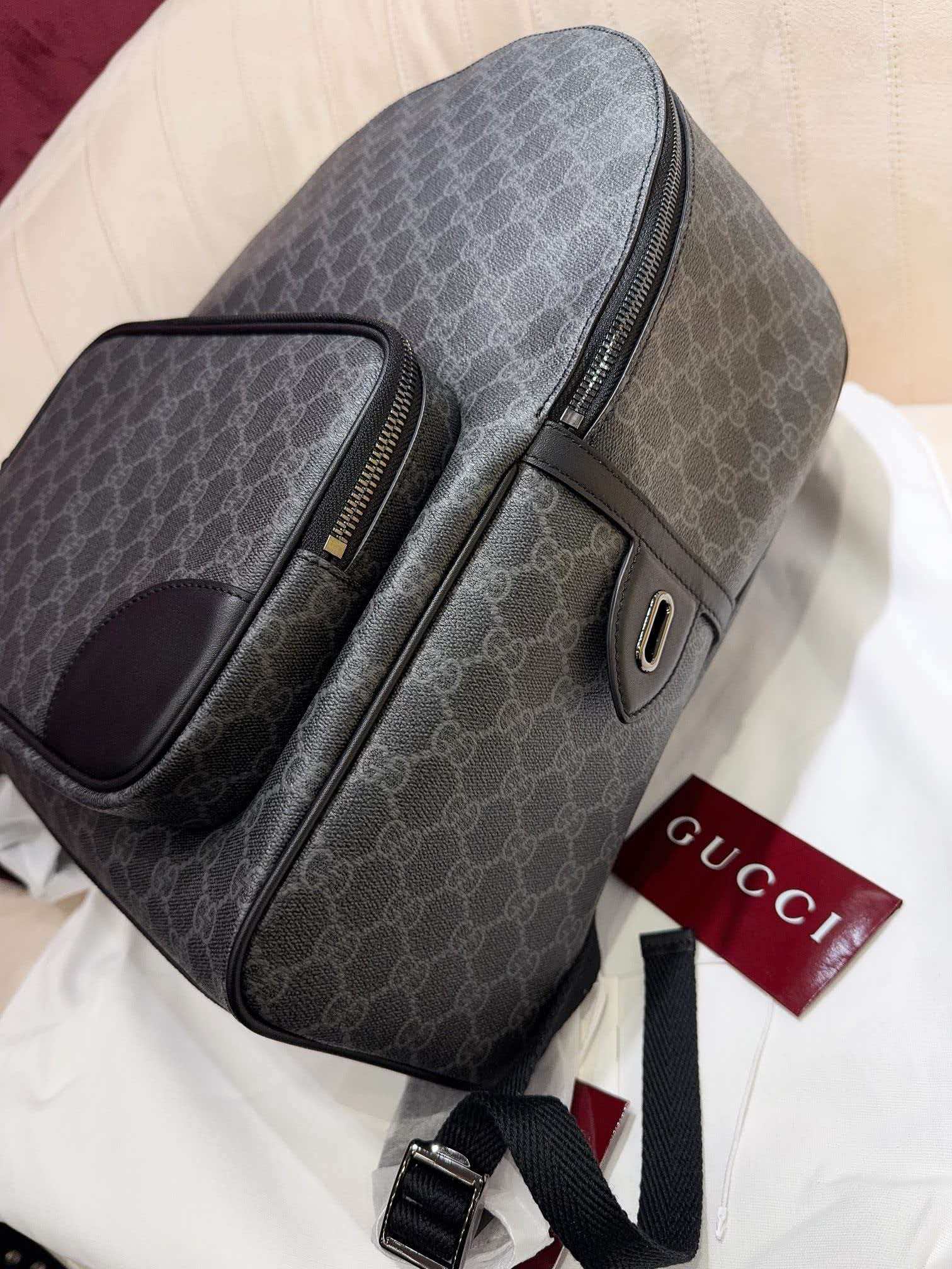 [TOP] GUCCI Backpack 31x41x18cm - Black