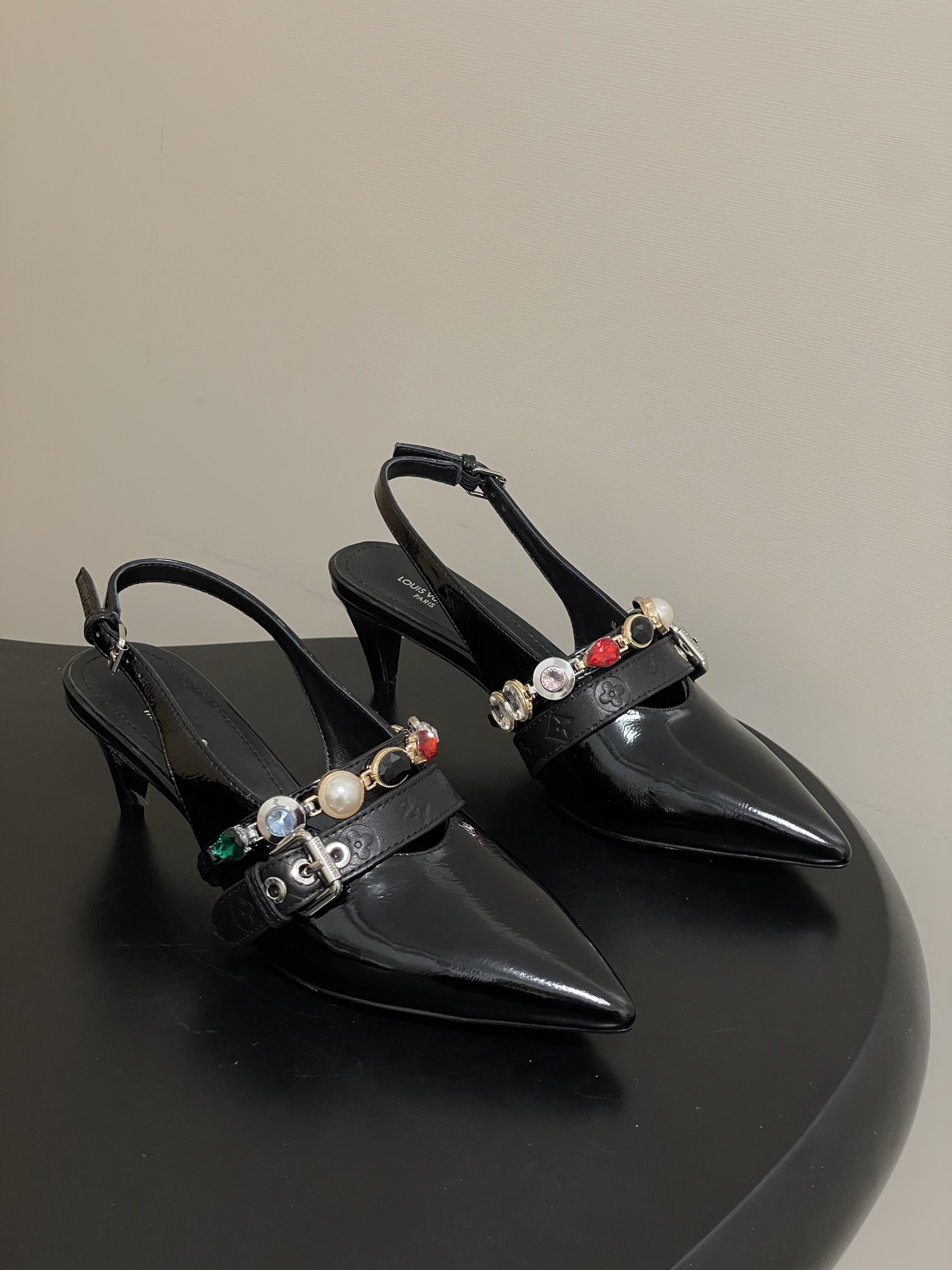 [TOP] Louis Vuitton LV 5.5cm Mid Heel Mules - 7 Color